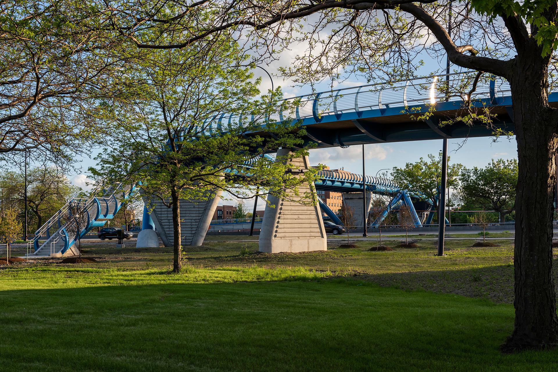 41st and 43rd Street Pedestrian Bridges Chicago - image 12