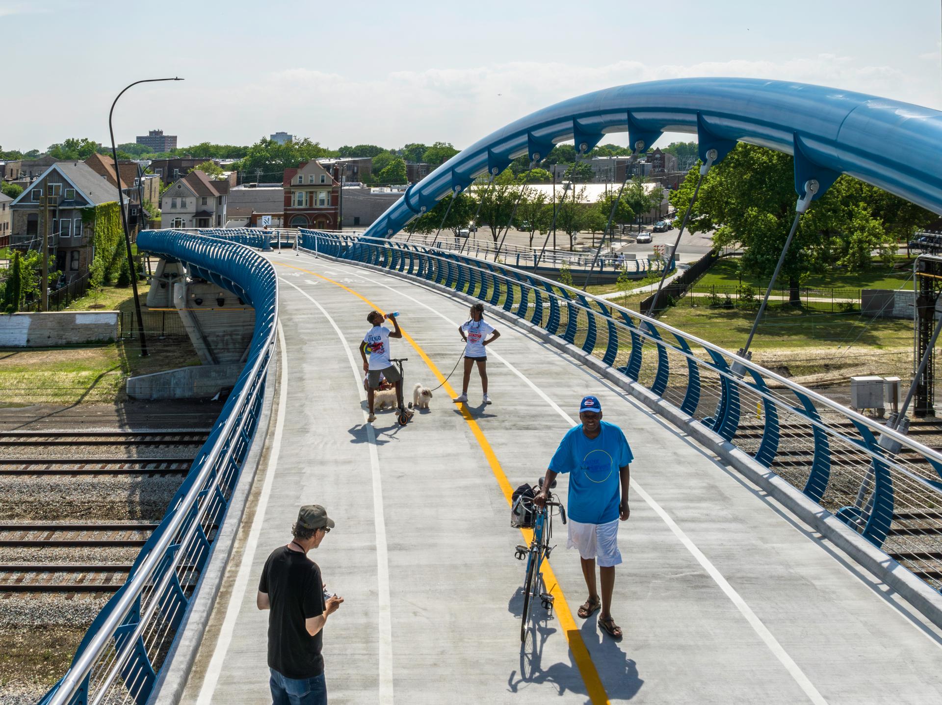 41st and 43rd Street Pedestrian Bridges Chicago - image 7