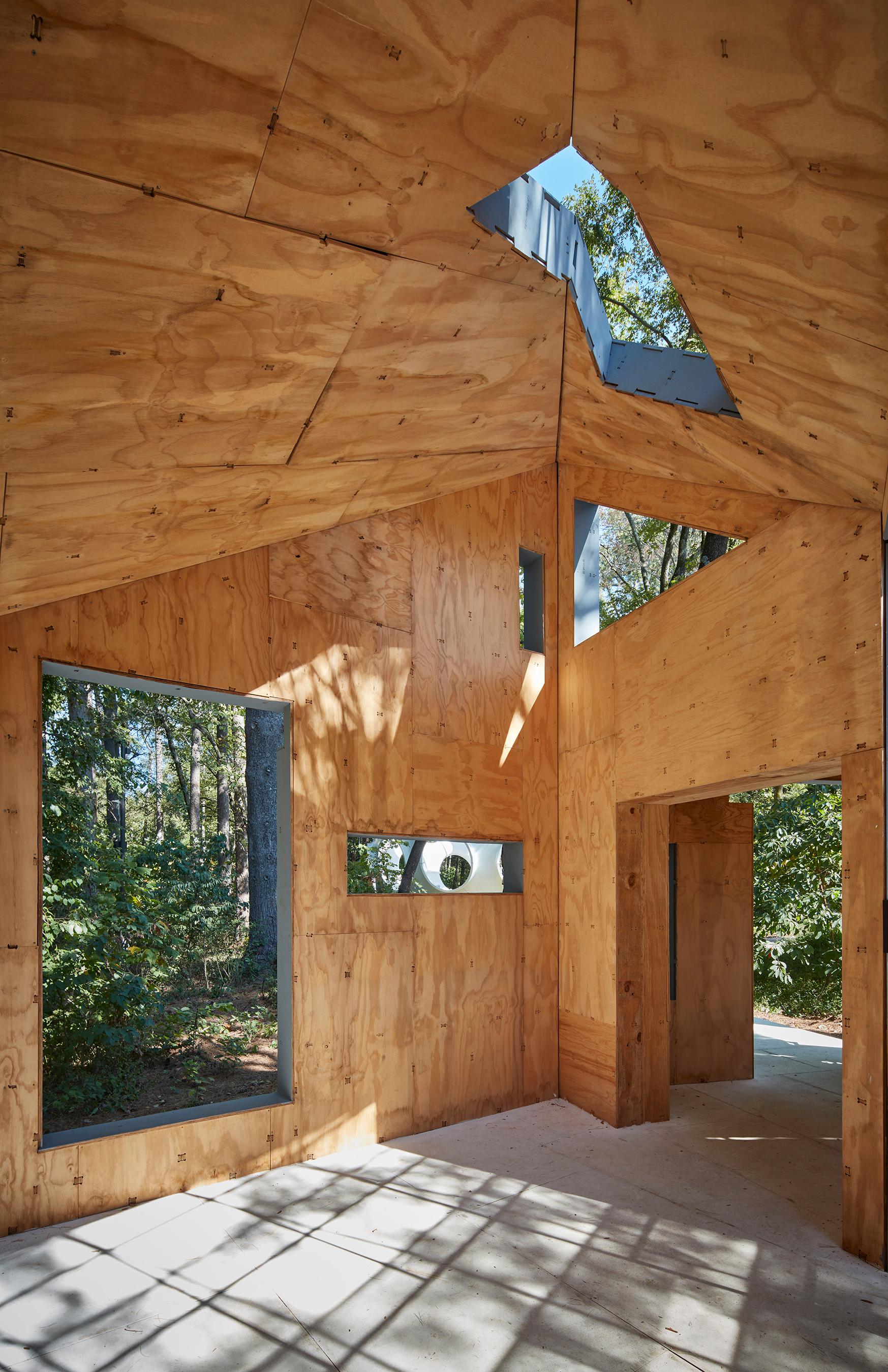 Not My HUD House - image 8