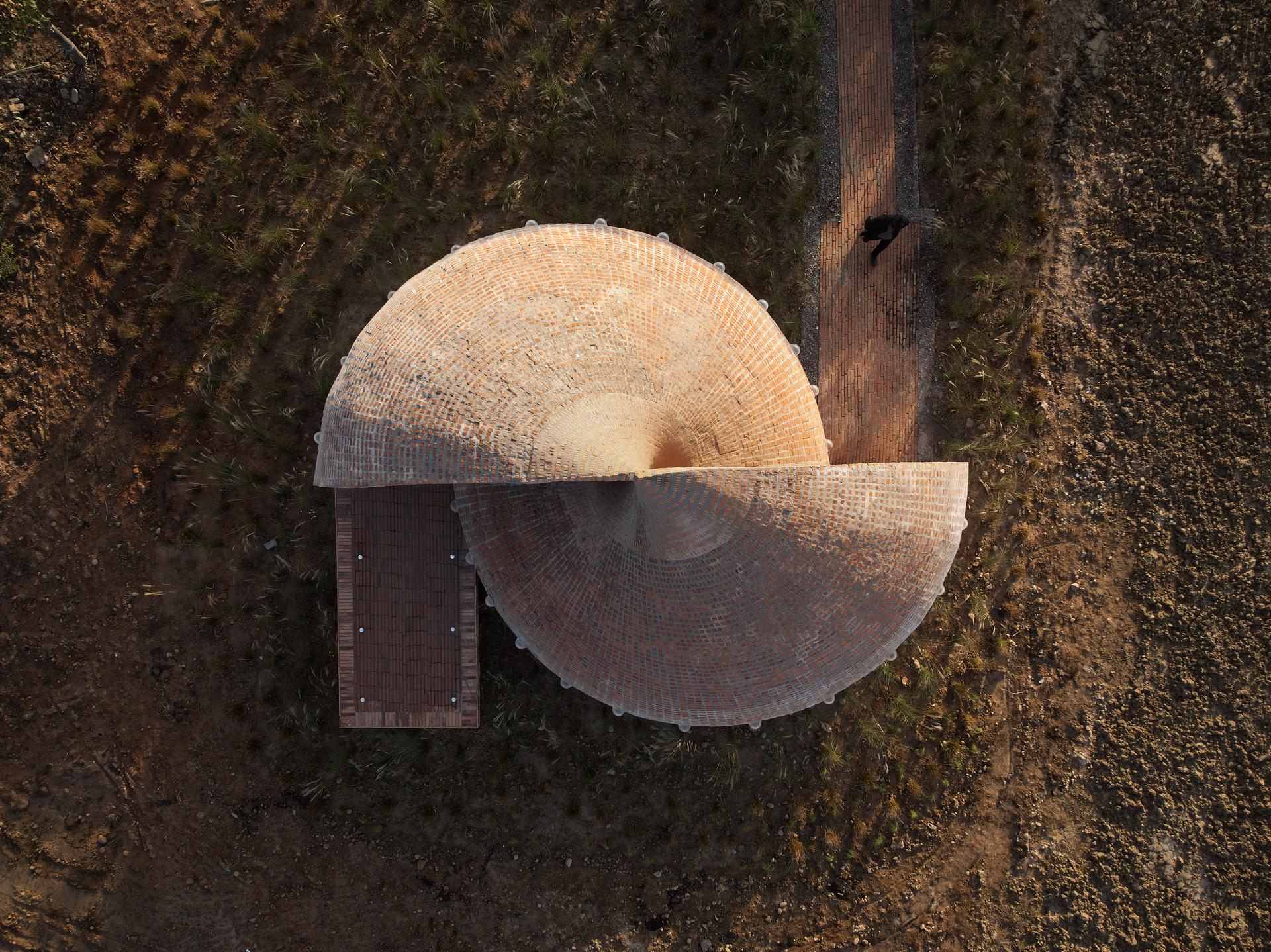 Twisted Brick Shell Concept Library - image 3