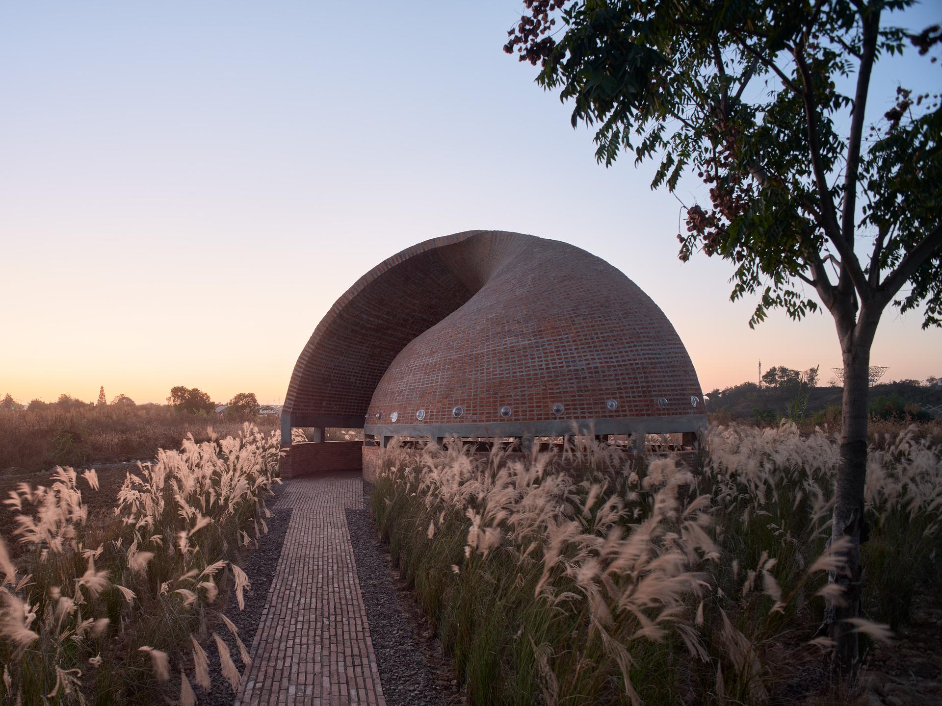 Twisted Brick Shell Concept Library - image 7