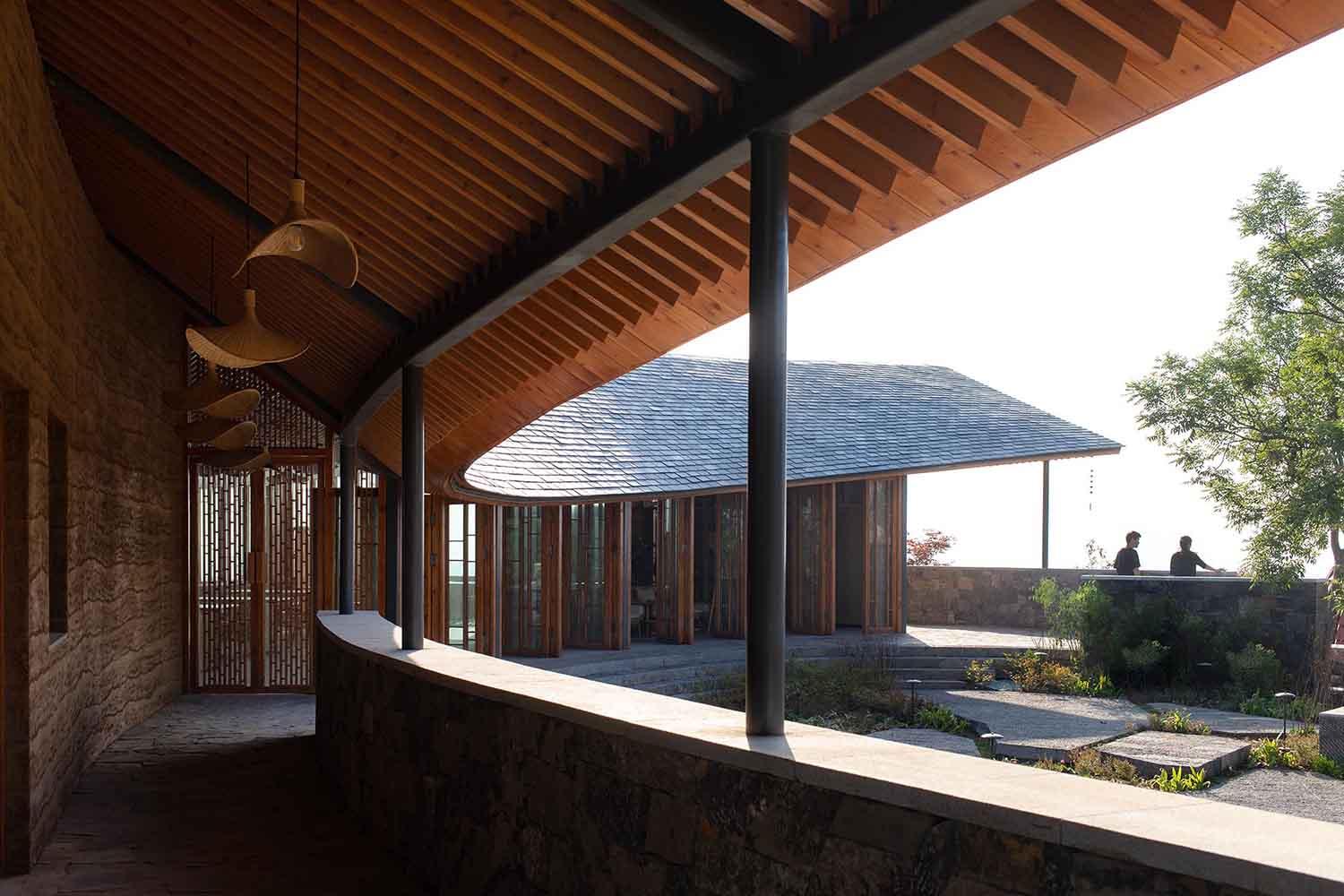 Dapi Mountain Pavilion - image 12