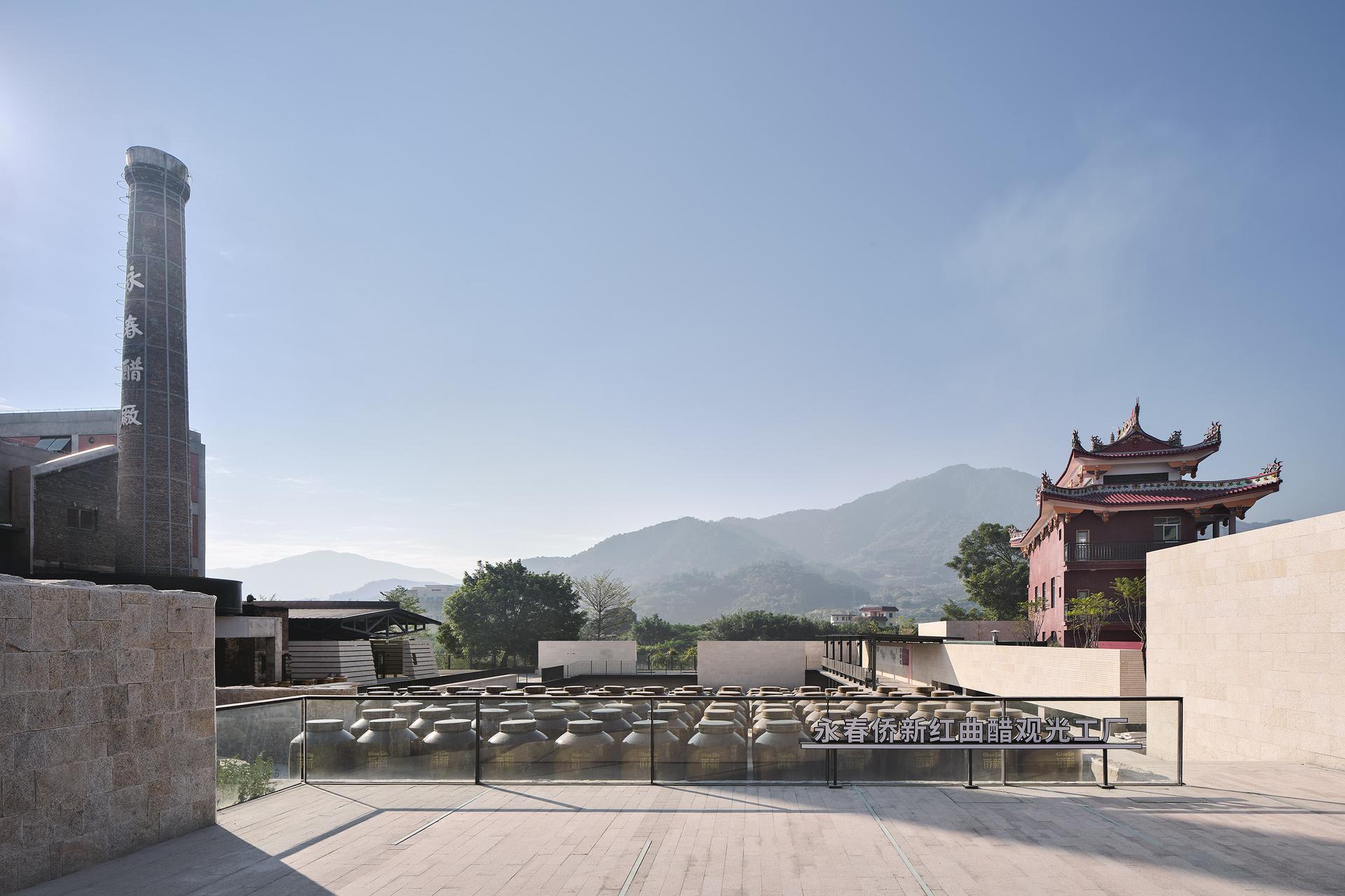 Sightseeing Factory of Yongchun Red Vinegar - image 3