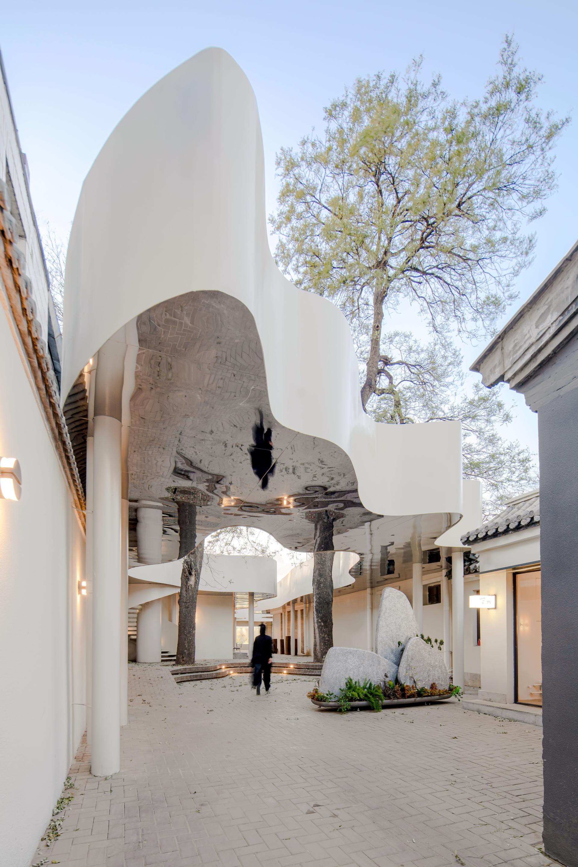 Courtyard 35 - Hutong Cloudscape - image 14