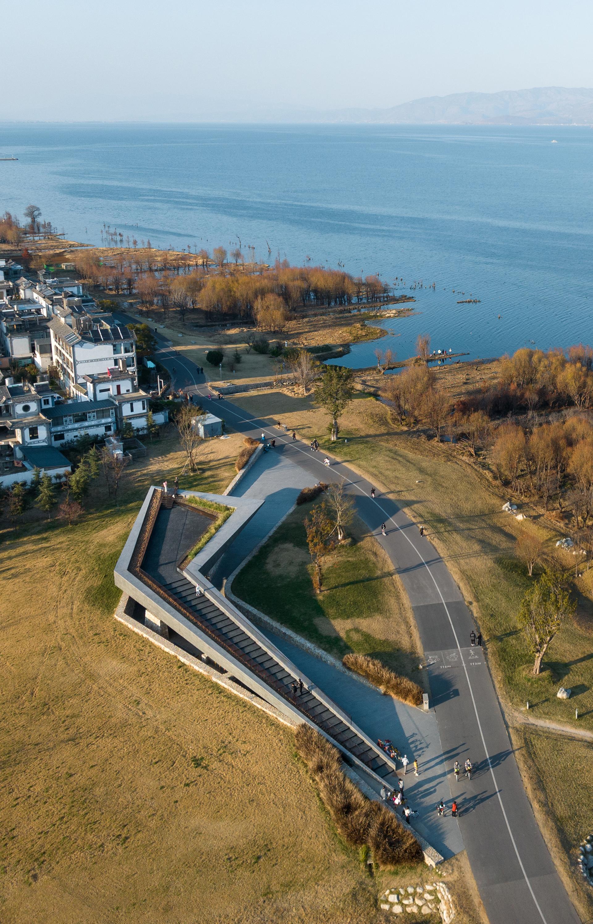 Dali Erhai Lake Ecological Rest Station - image 3