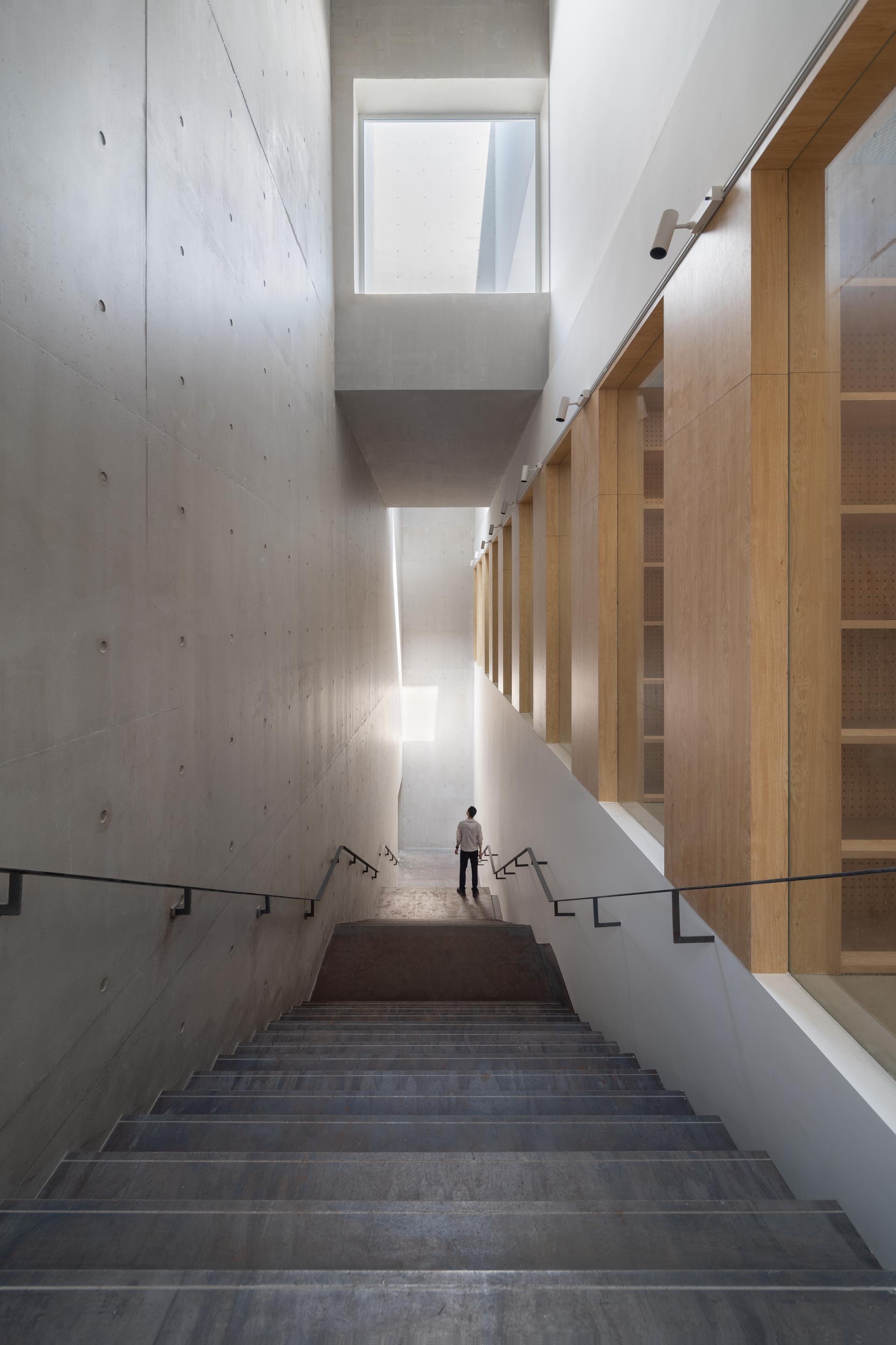 OCAT(OCT Contemporary Art Terminal) - B10 - image 15