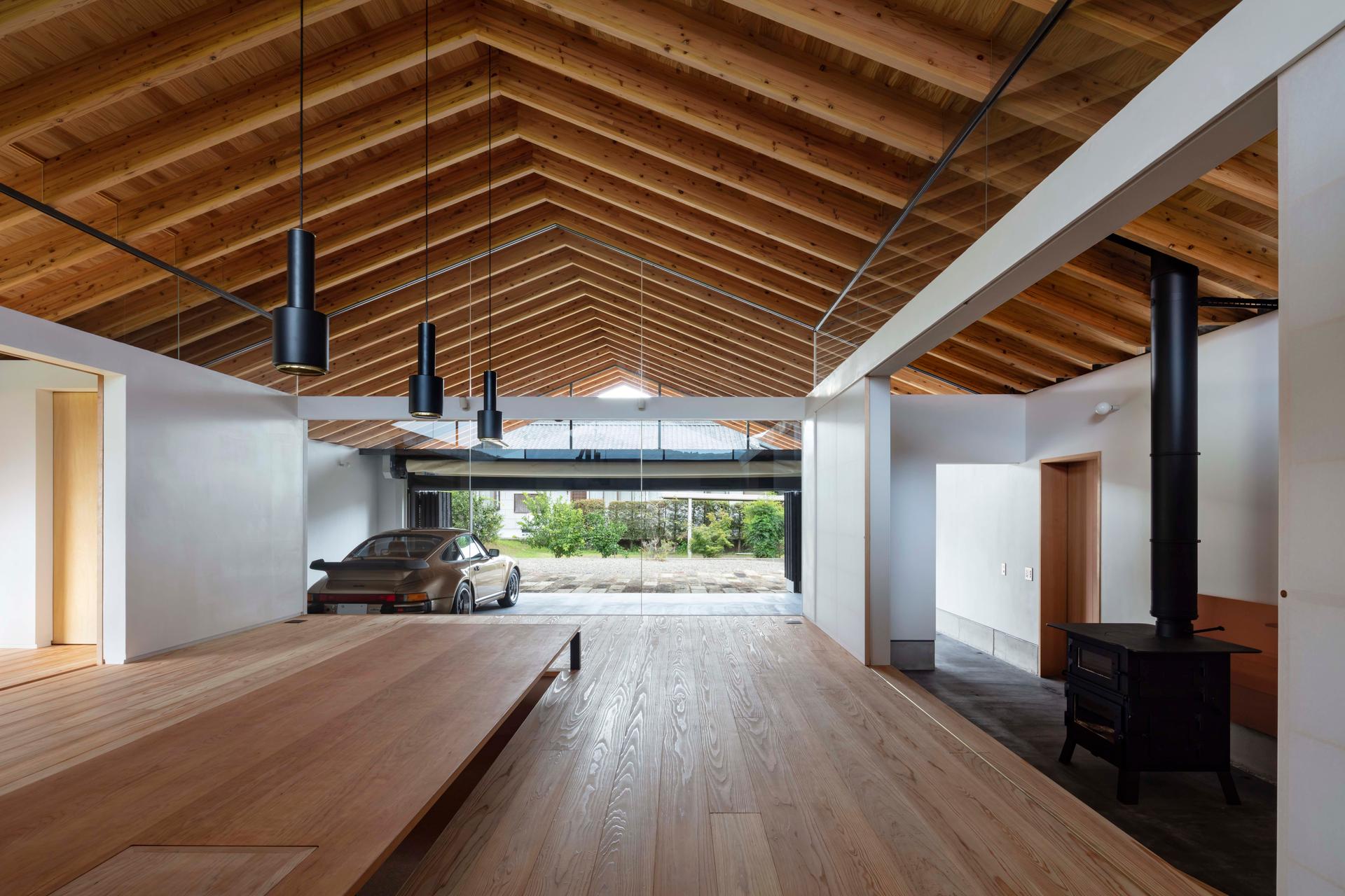 Air House - image 10