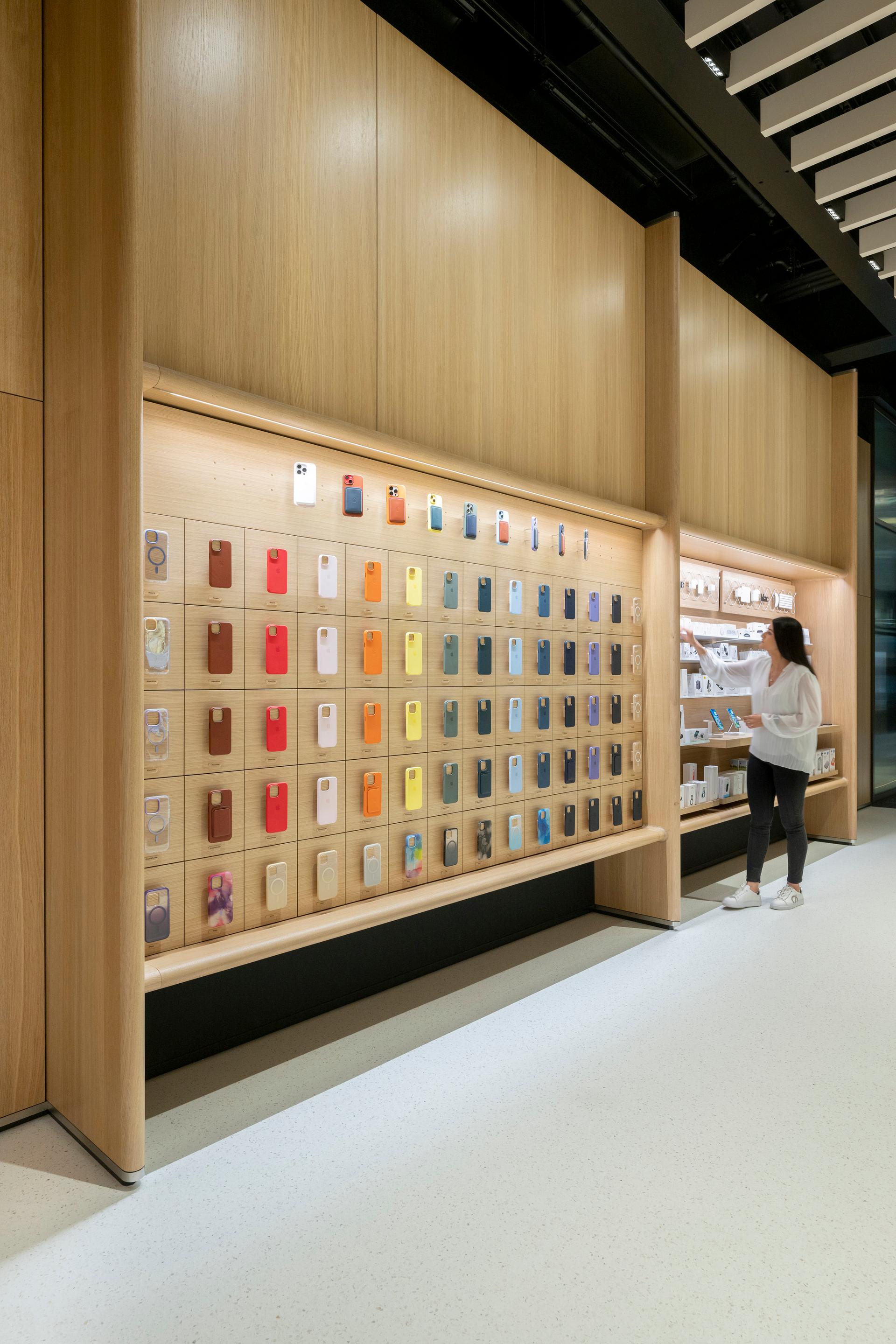 Apple Battersea - image 5