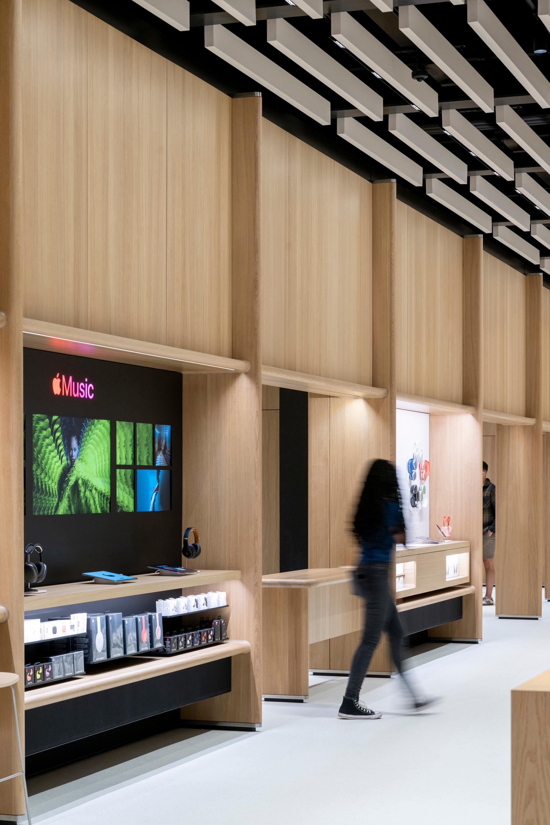 Apple Battersea - image 6