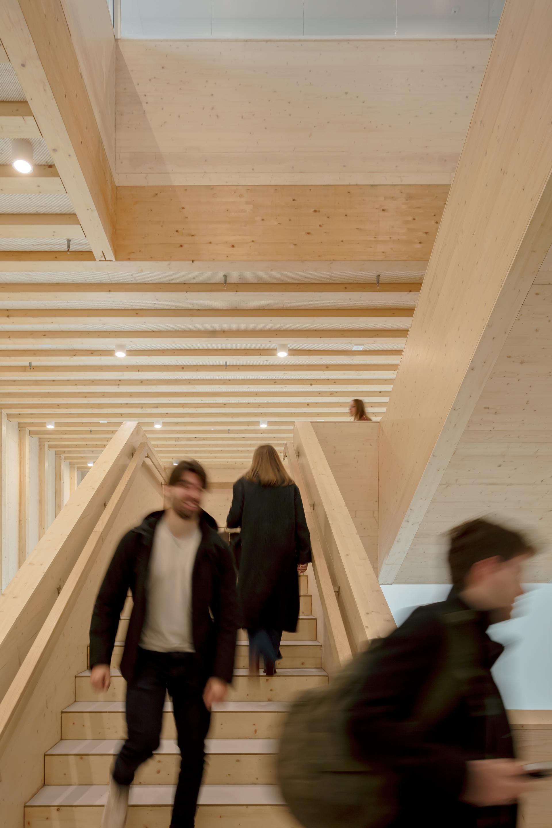 Marga Klompé Building - image 34