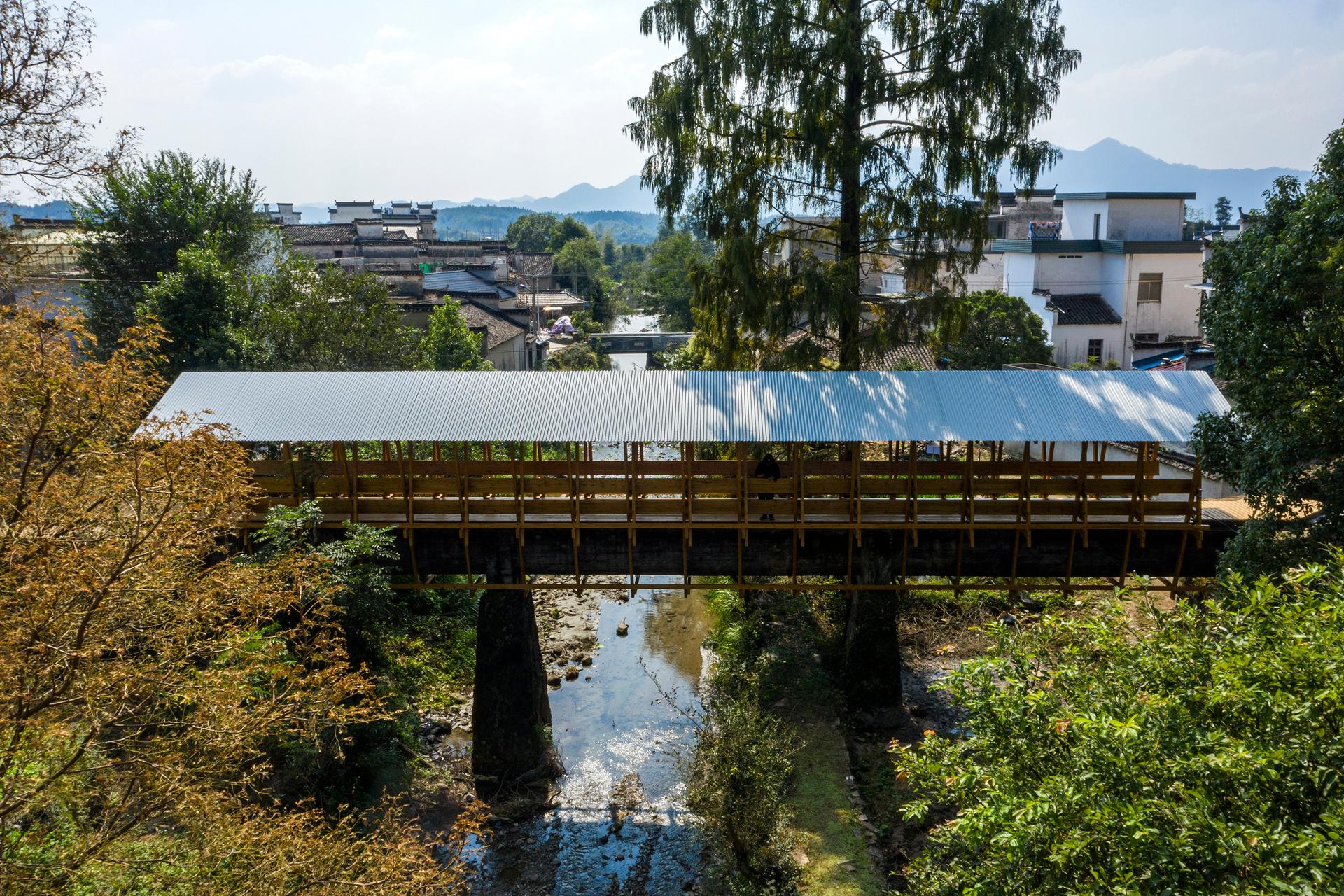 FW JI·Covered Bridge on Aqueduct - image 7