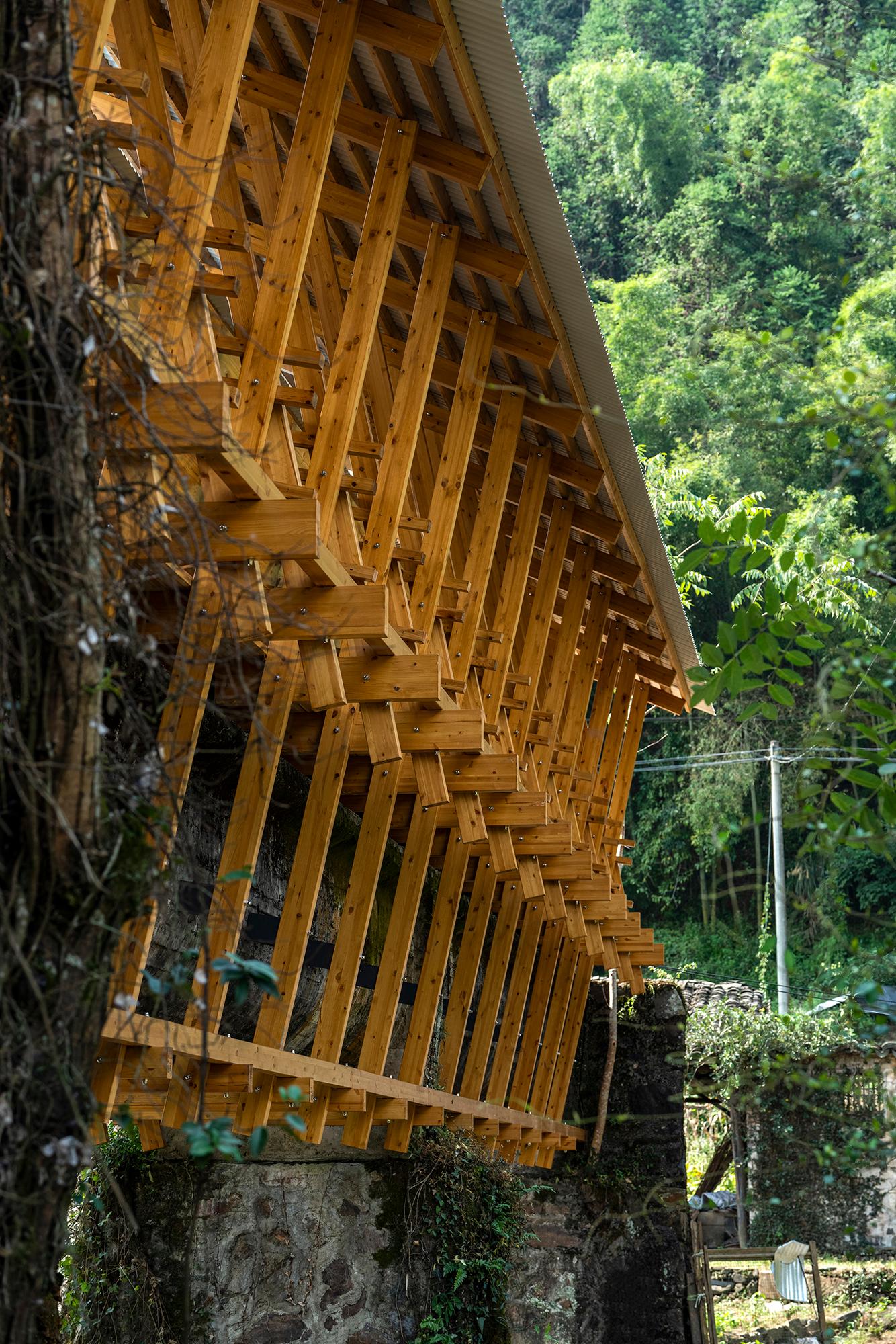 FW JI·Covered Bridge on Aqueduct - image 17