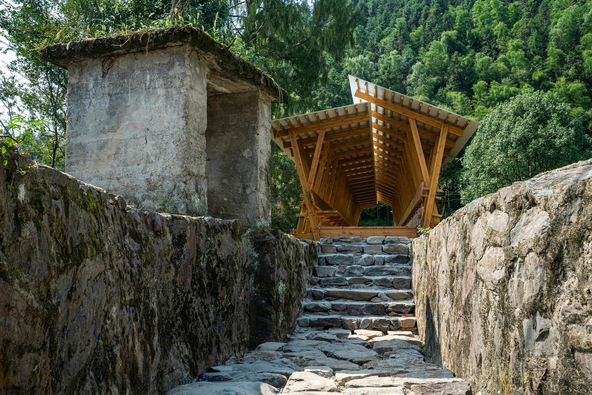 FW JI·Covered Bridge on Aqueduct - image 19