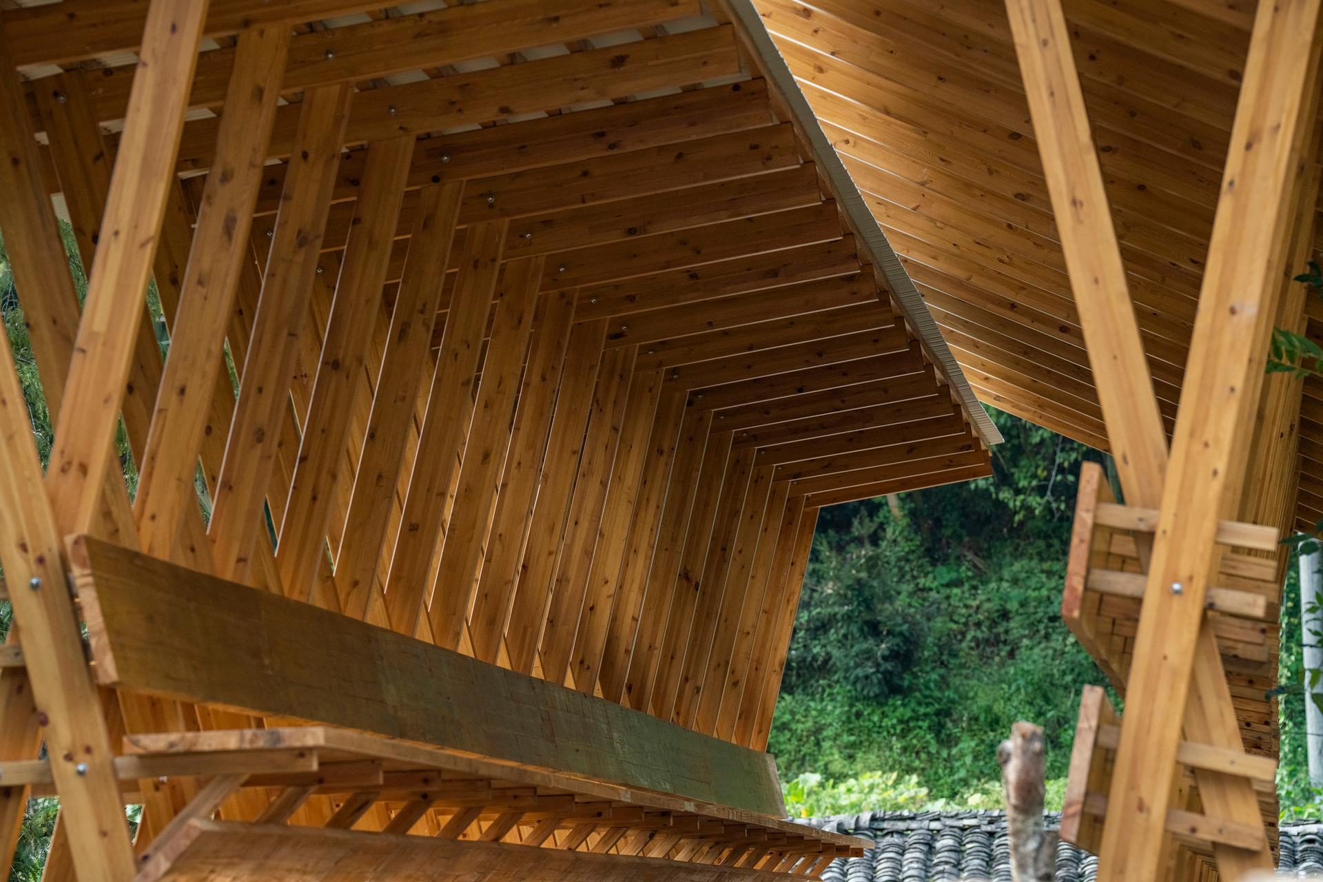 FW JI·Covered Bridge on Aqueduct - image 22