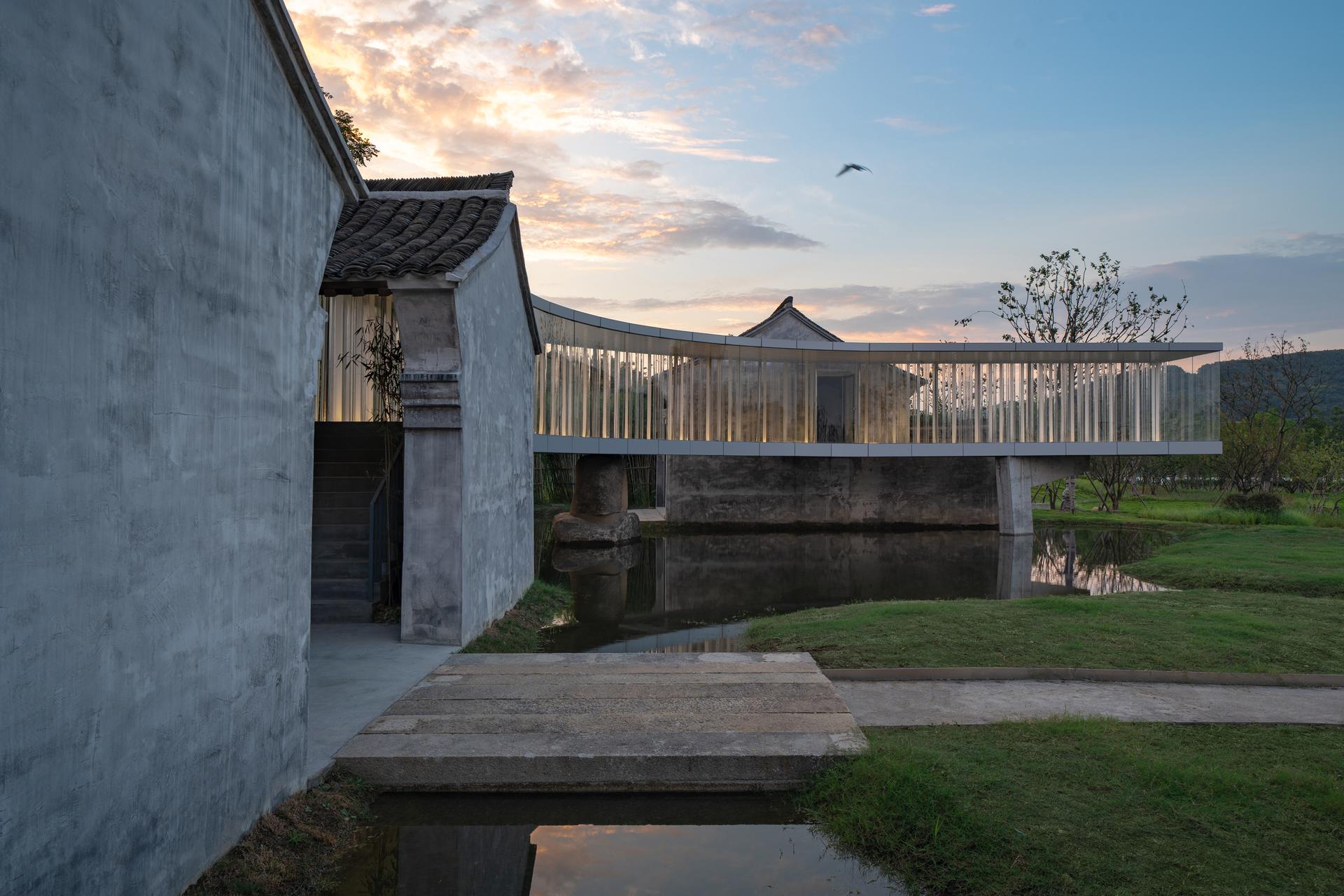 Lakeside Teahouse - image 9