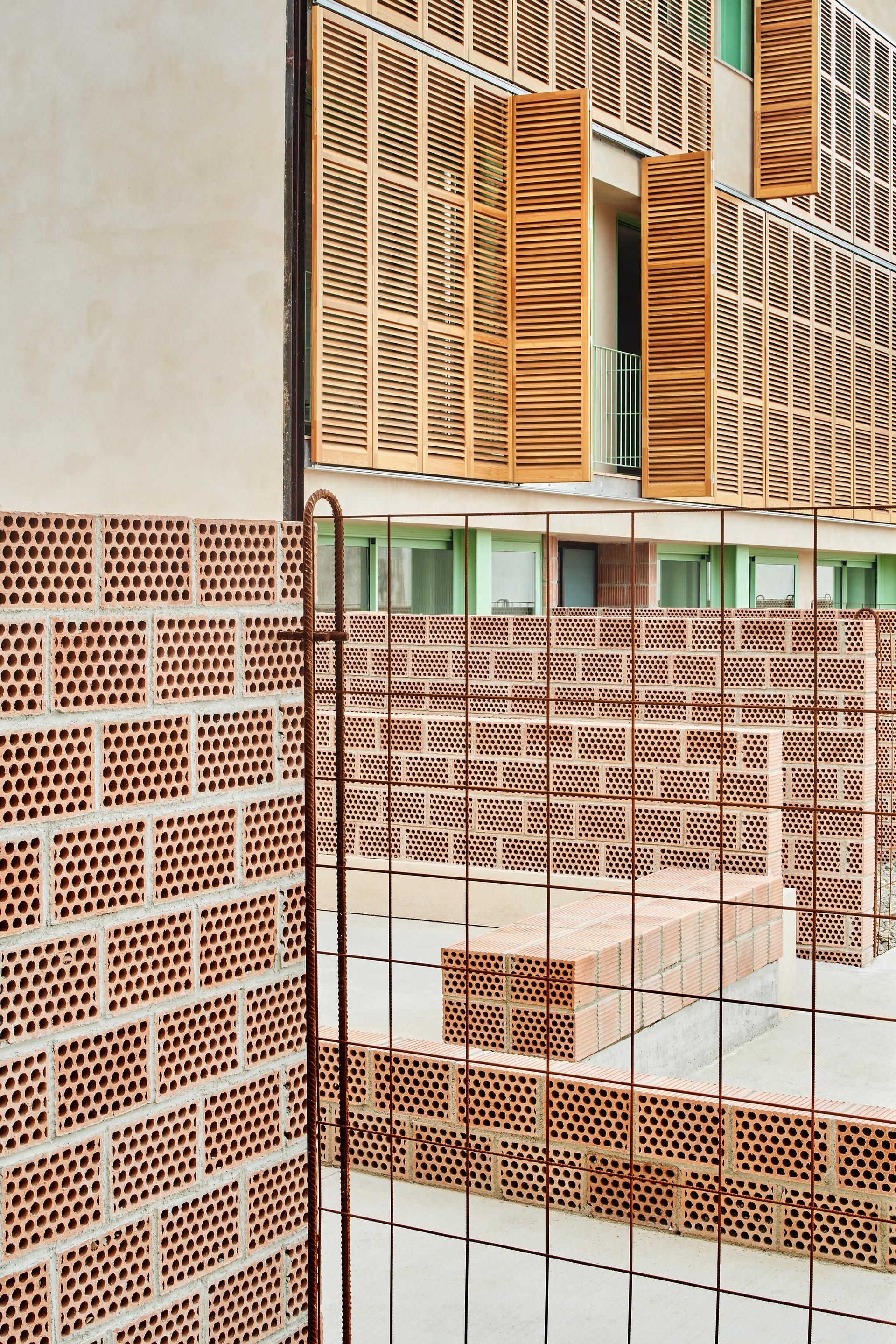 54 social housing in Inca, Mallorca, Balearic Islands - image 14