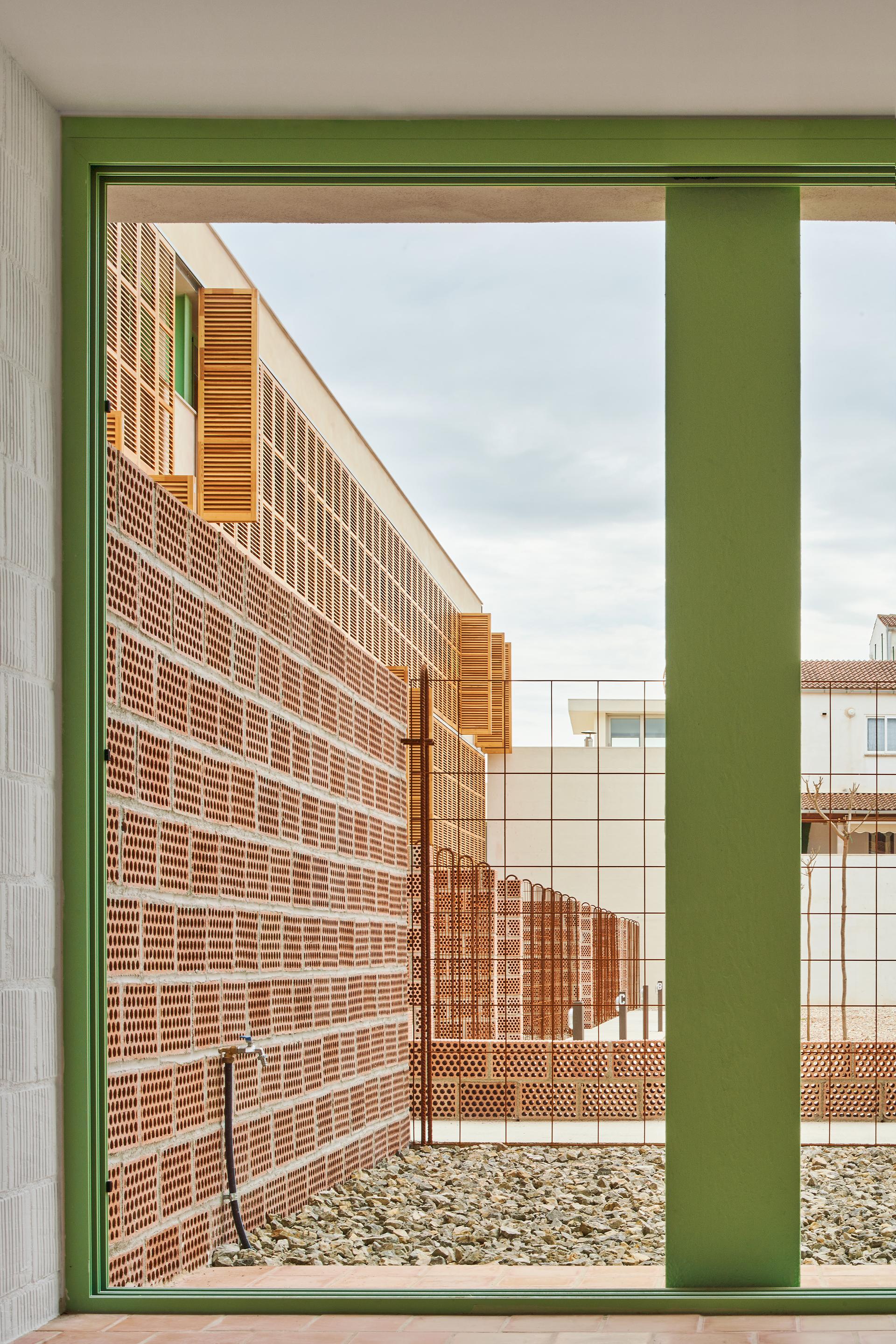 54 social housing in Inca, Mallorca, Balearic Islands - image 26