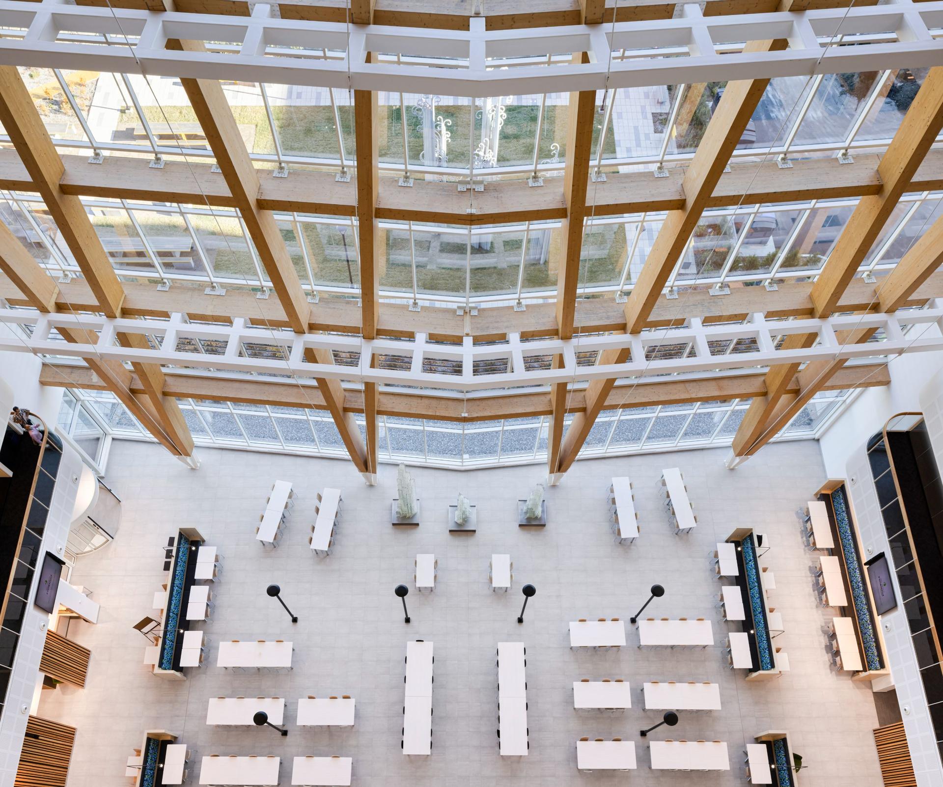 CNESST Head Office - image 4