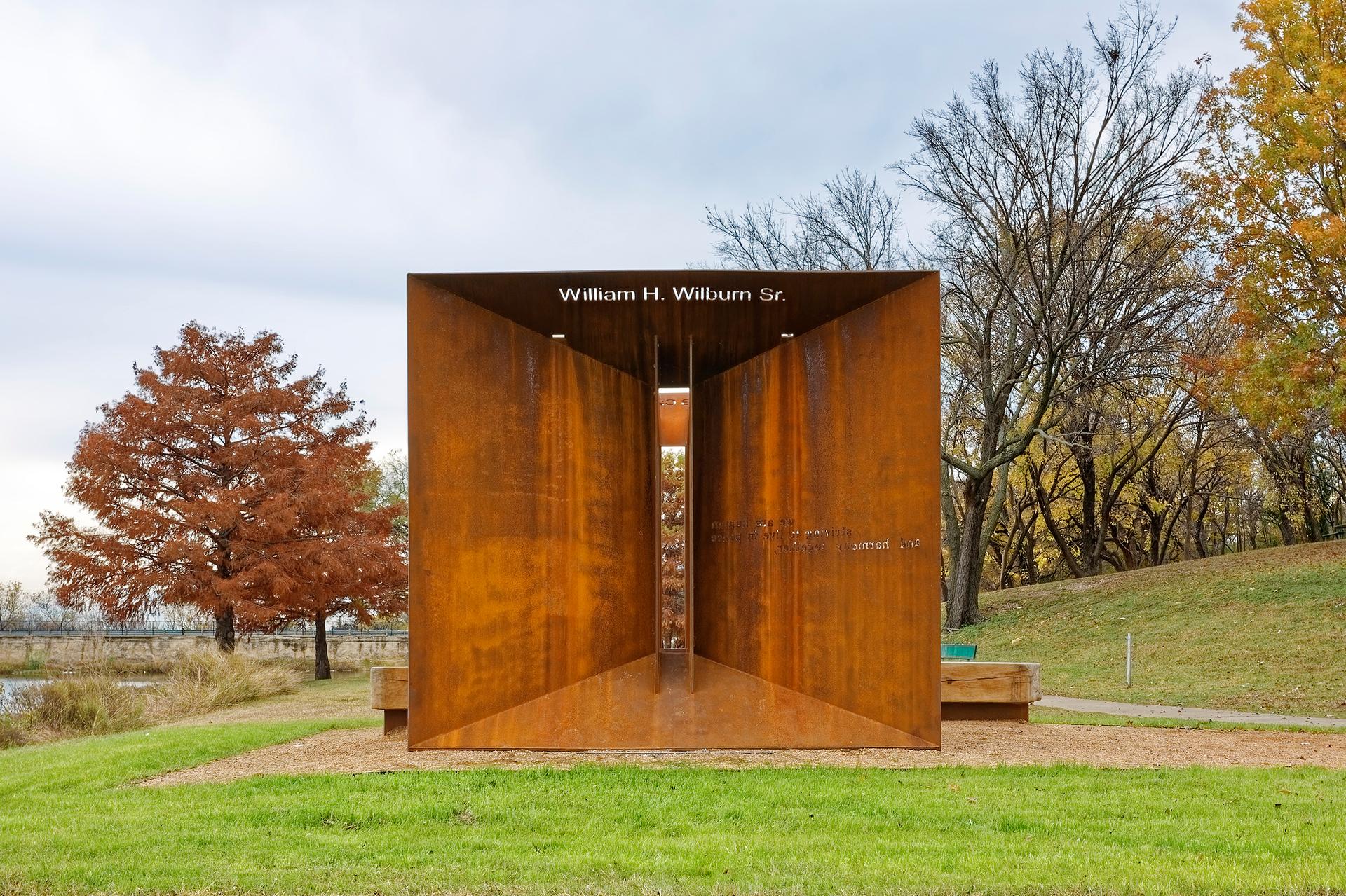 Lake Como Community Park Pavilion - image 4