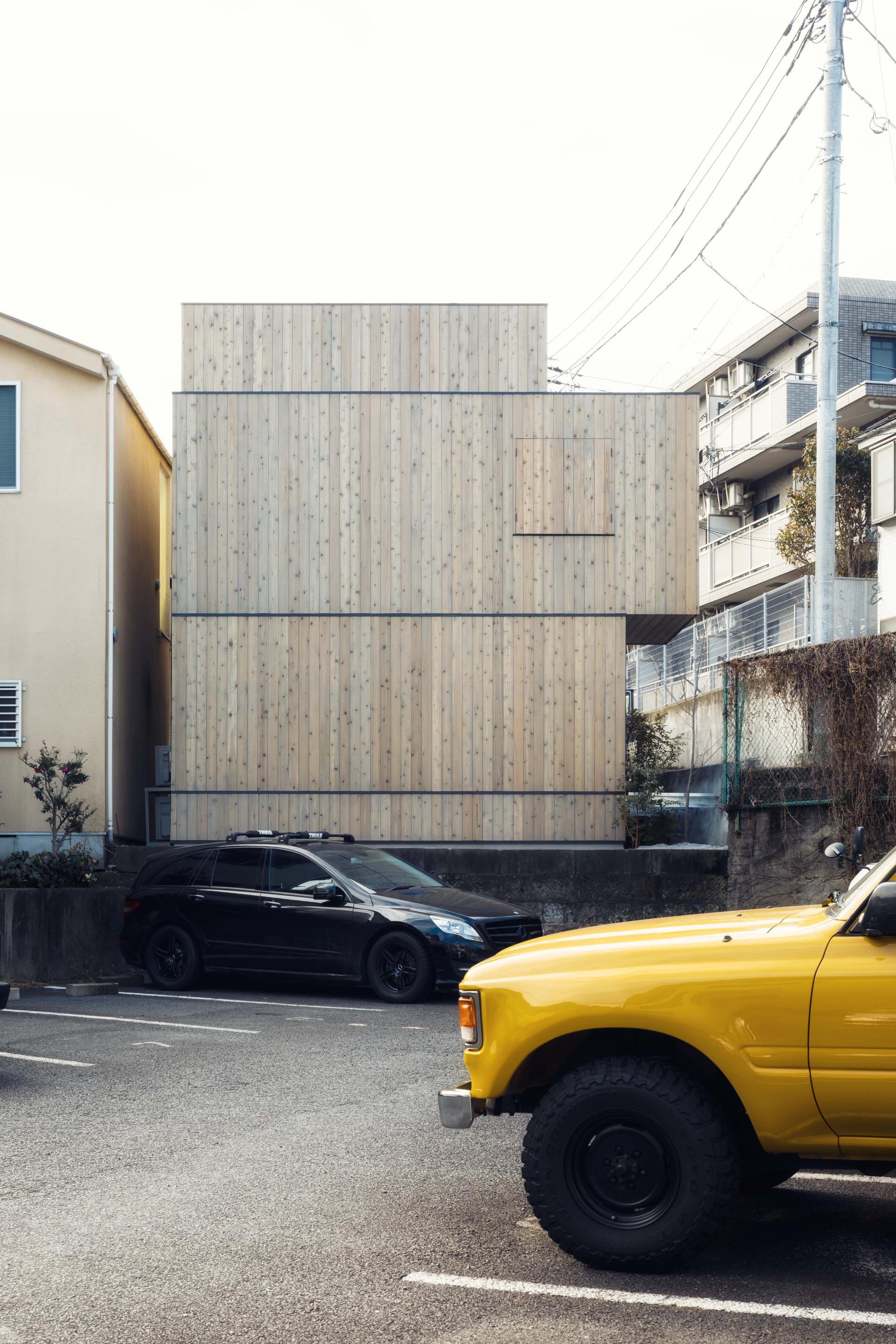 In-Between Dwelling - image 3
