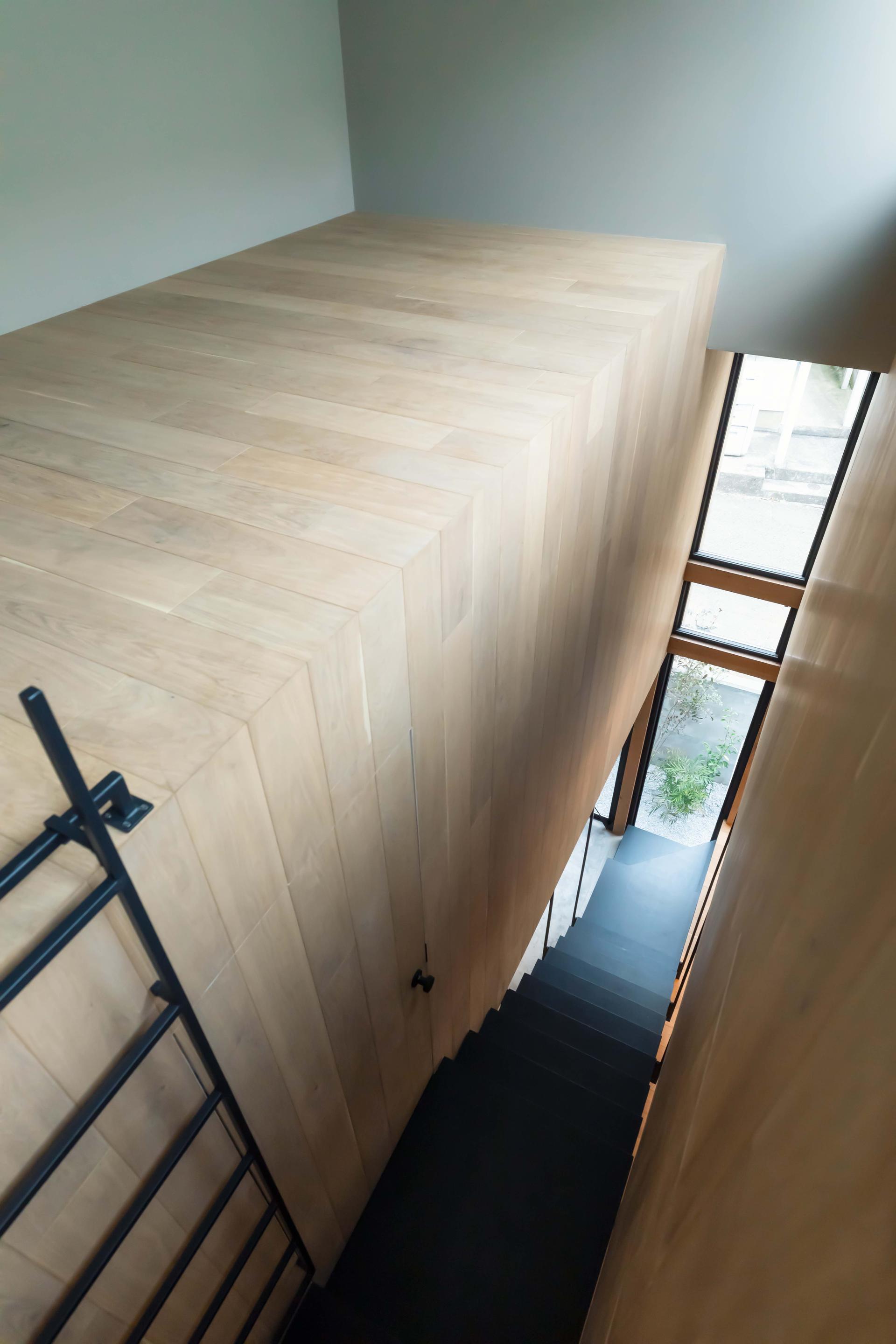 In-Between Dwelling - image 7