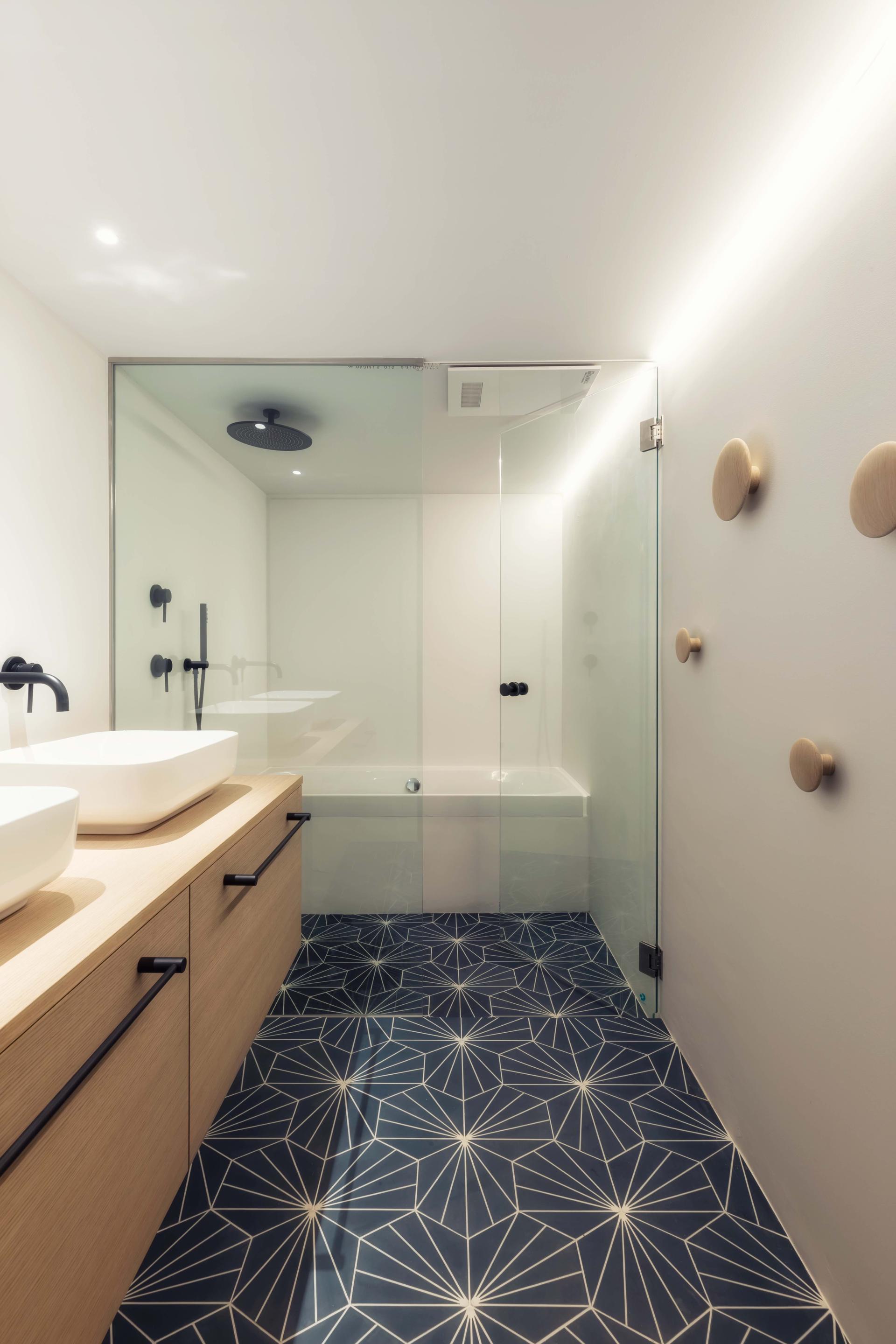 In-Between Dwelling - image 11