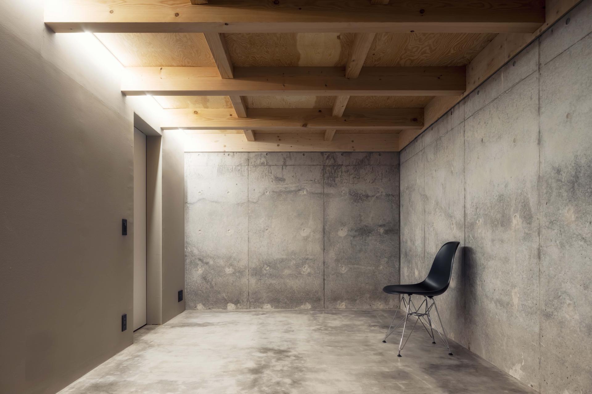 In-Between Dwelling - image 12