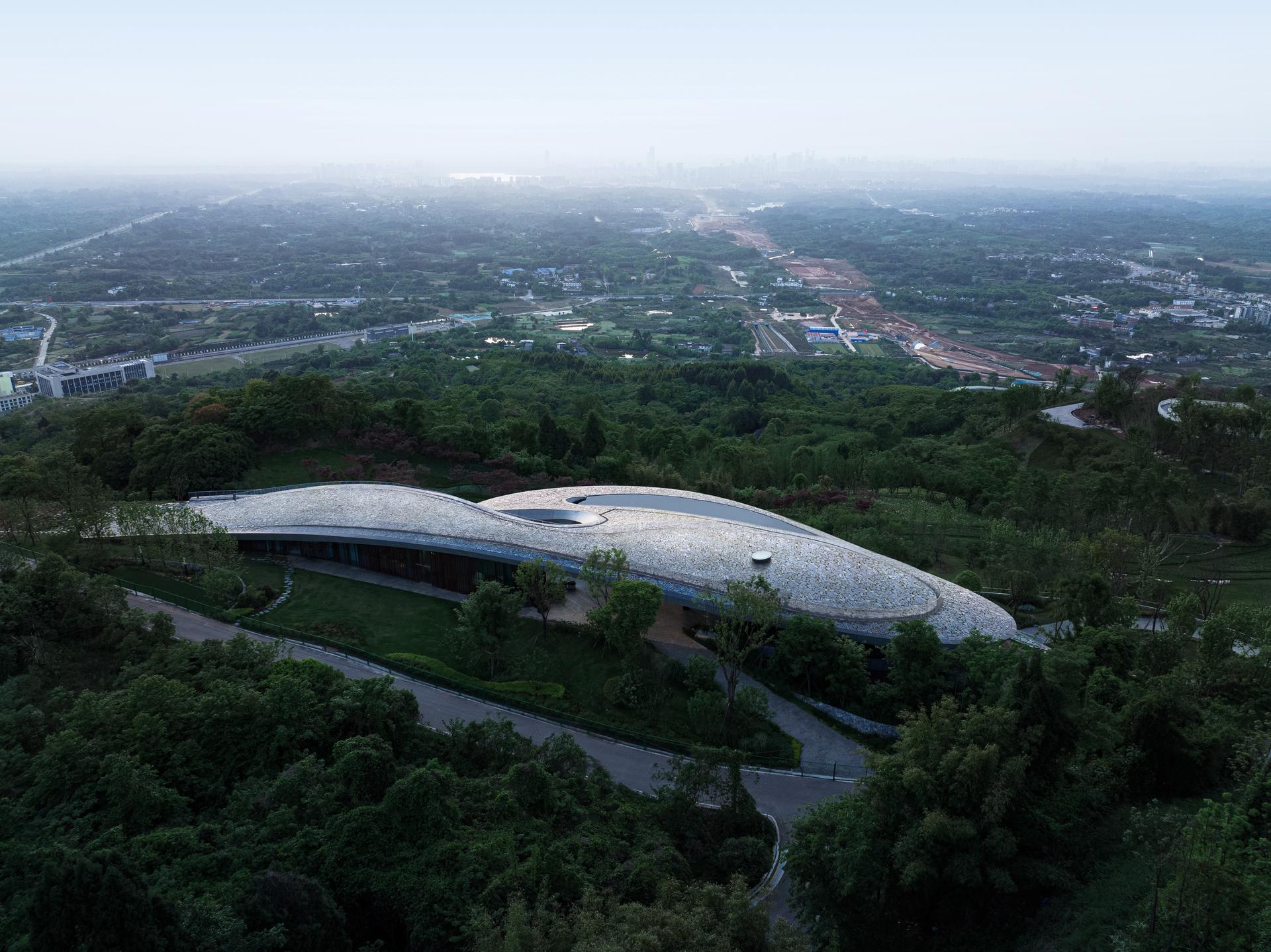 Longquan Mountain Observatory