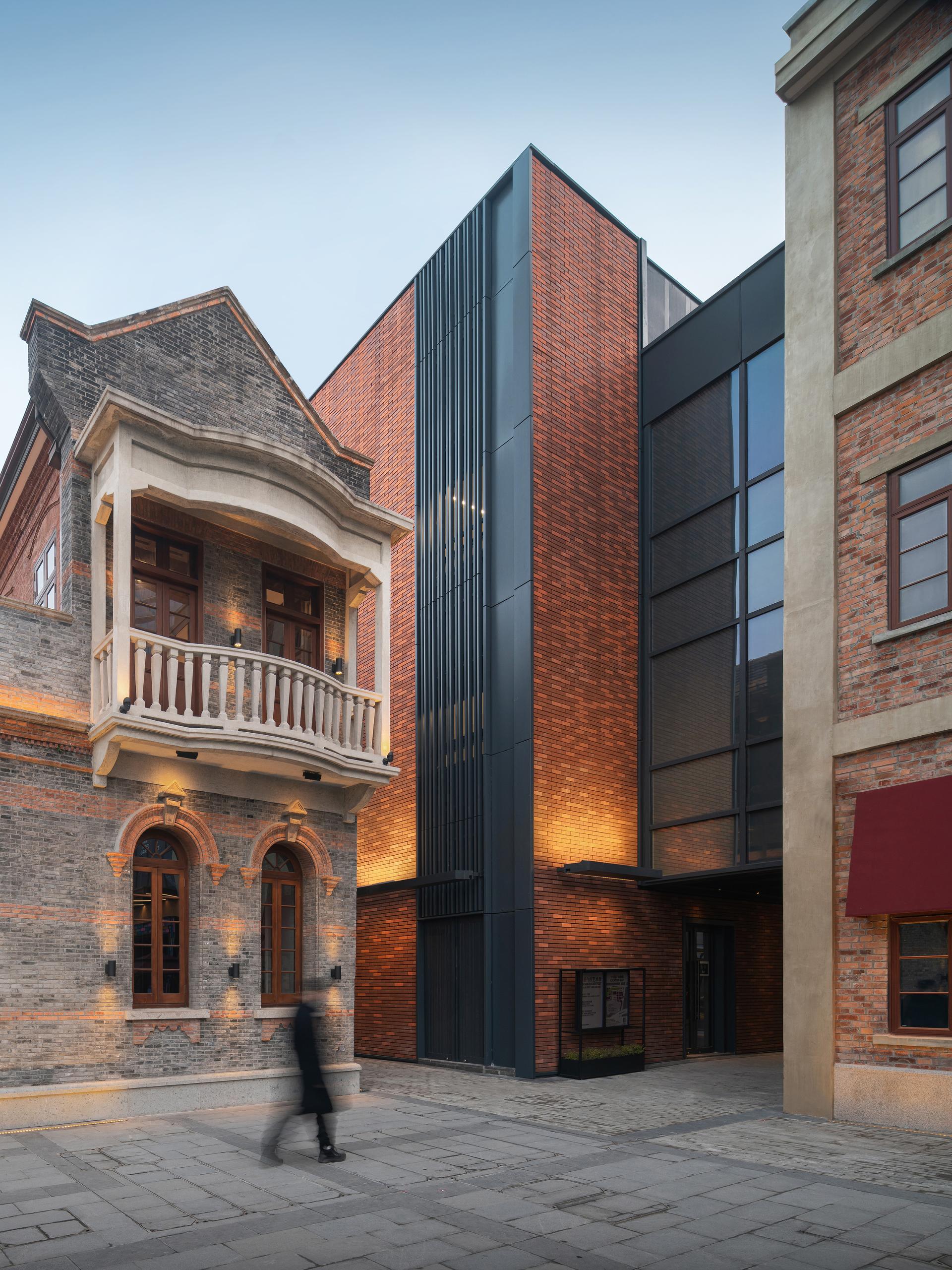 The INLET Block 2 - image 11