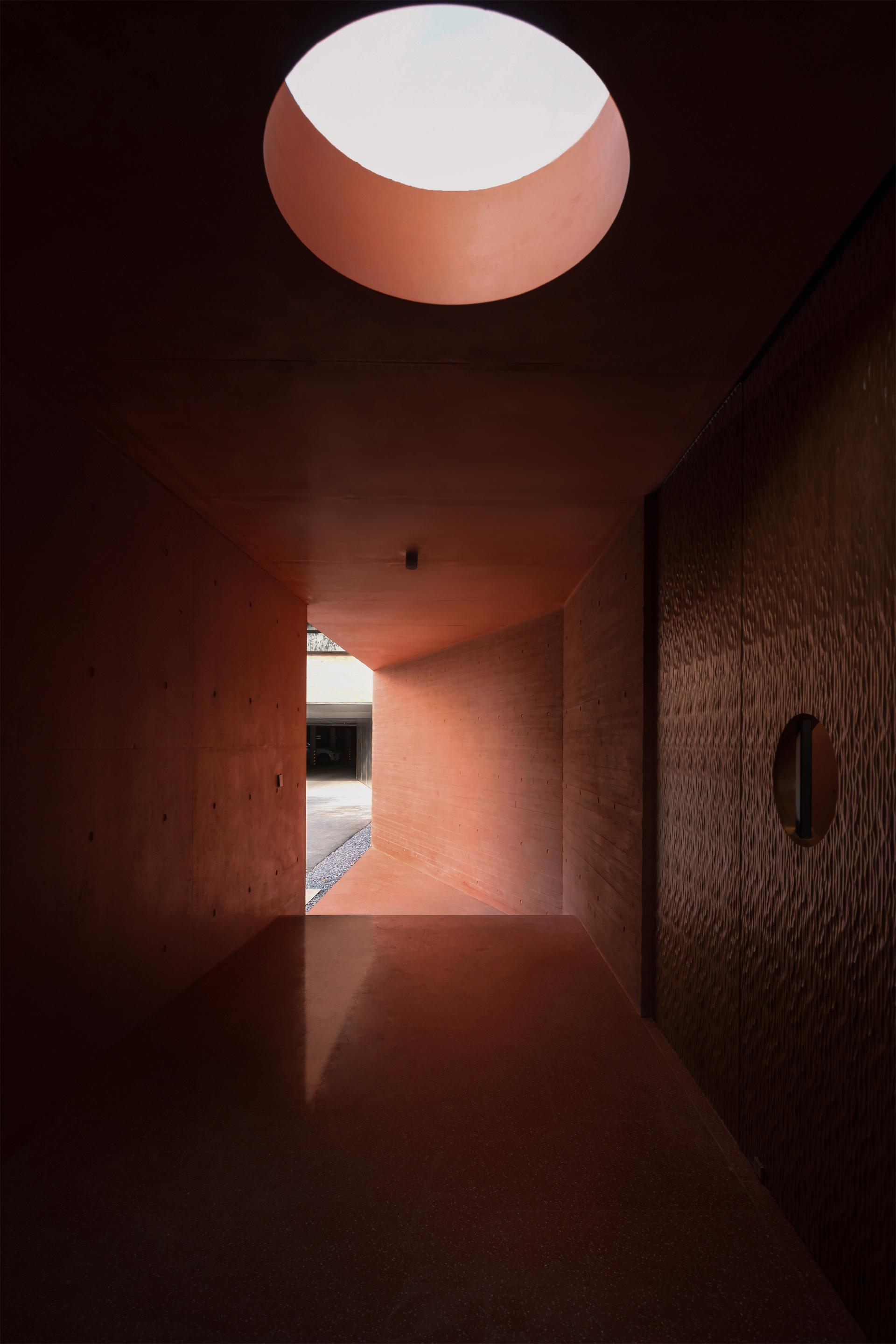 Red Box - image 5