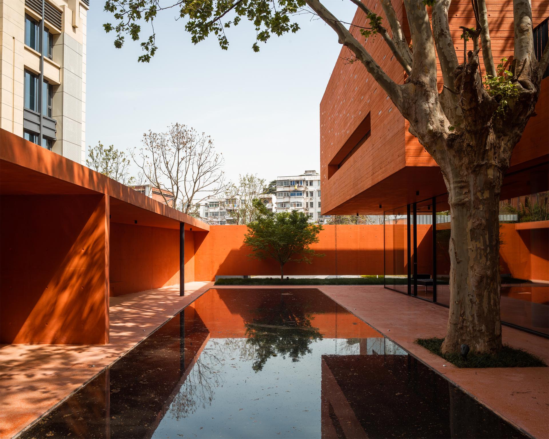 Red Box - image 7