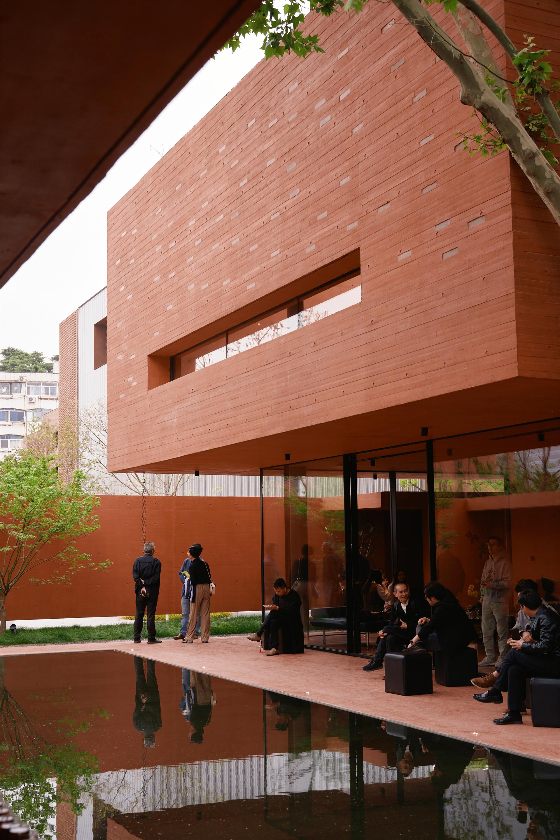 Red Box - image 8
