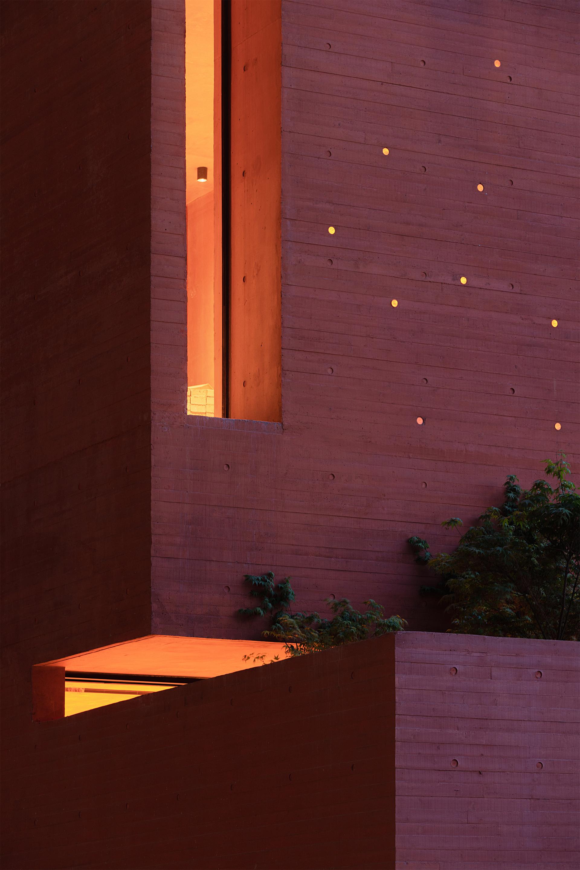 Red Box - image 17