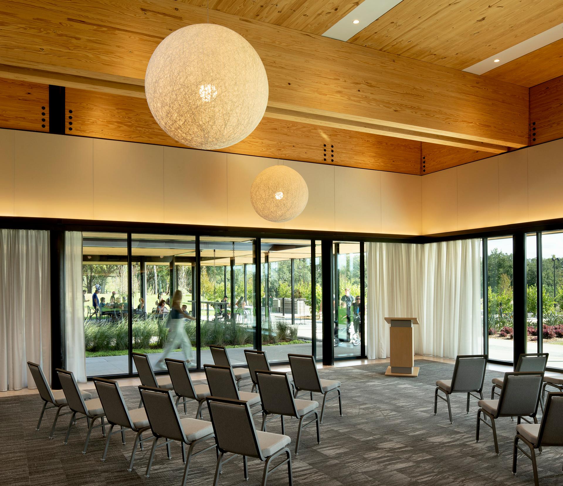 Bonnet Springs Park - image 18
