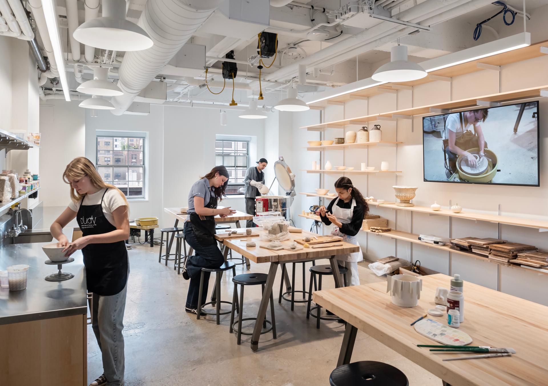 Marymount Manhattan College: The Judith Mara Carson Center for Visual Arts - image 3