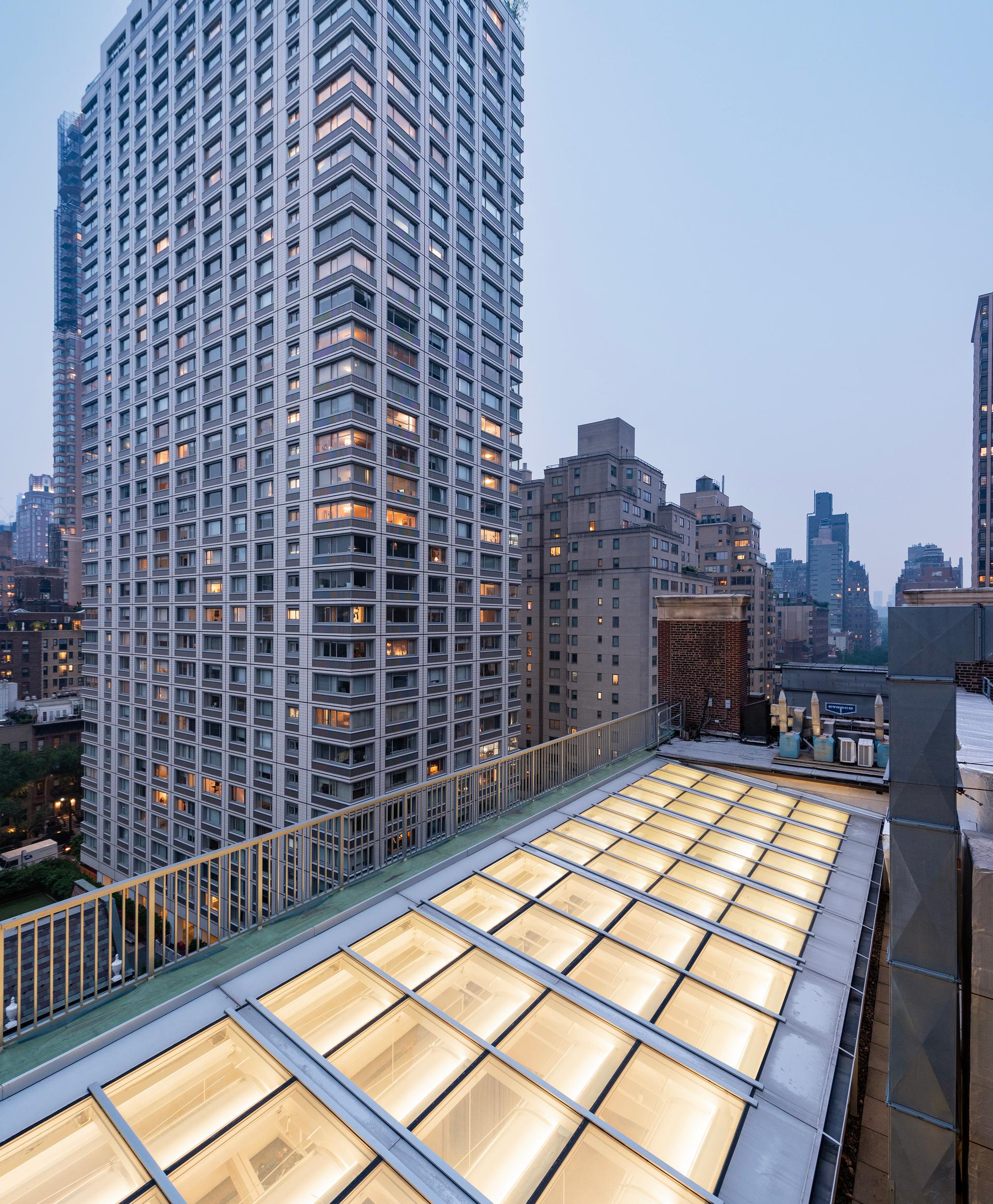 Marymount Manhattan College: The Judith Mara Carson Center for Visual Arts - image 7