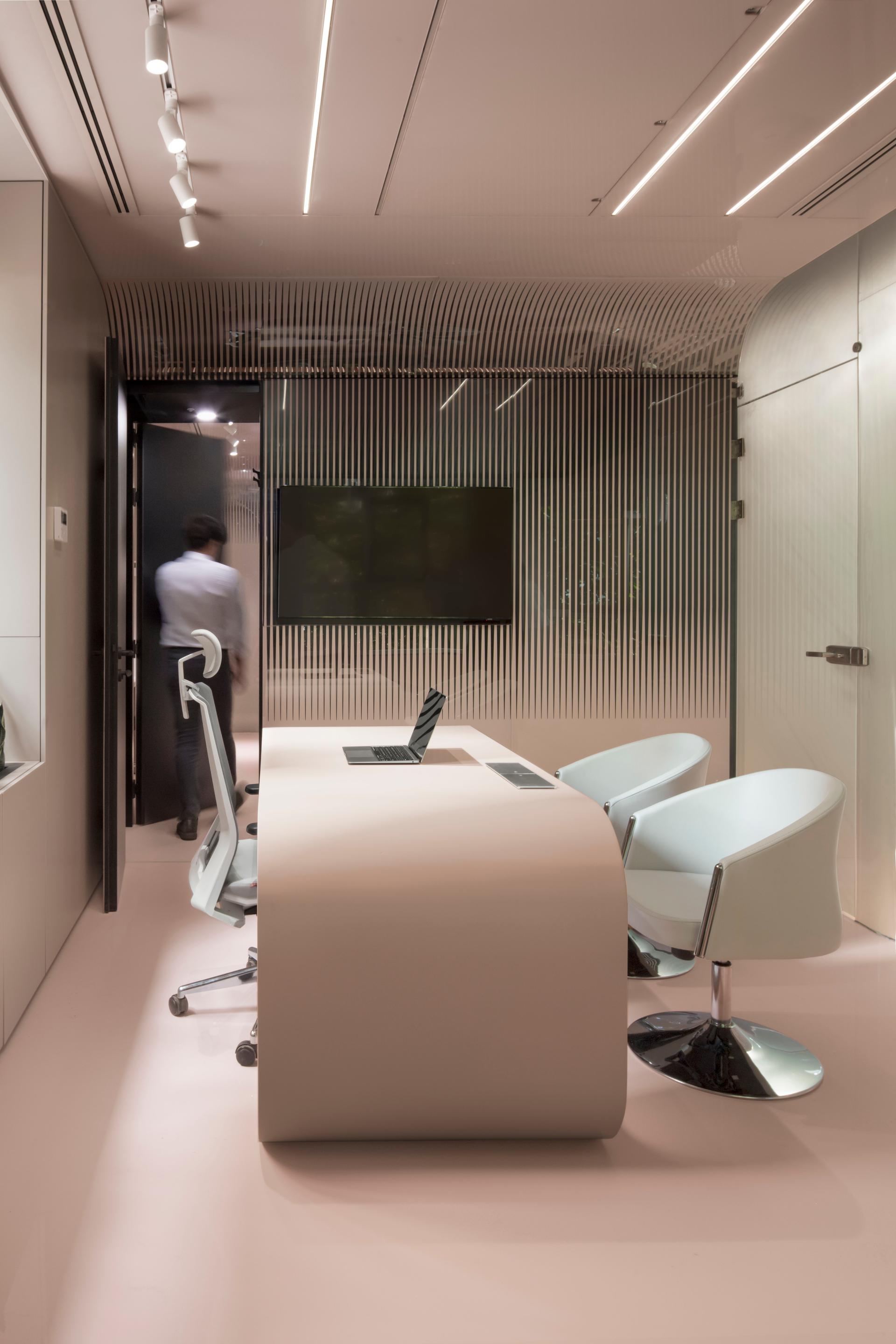 Baftar Dermatology Clinic - image 21