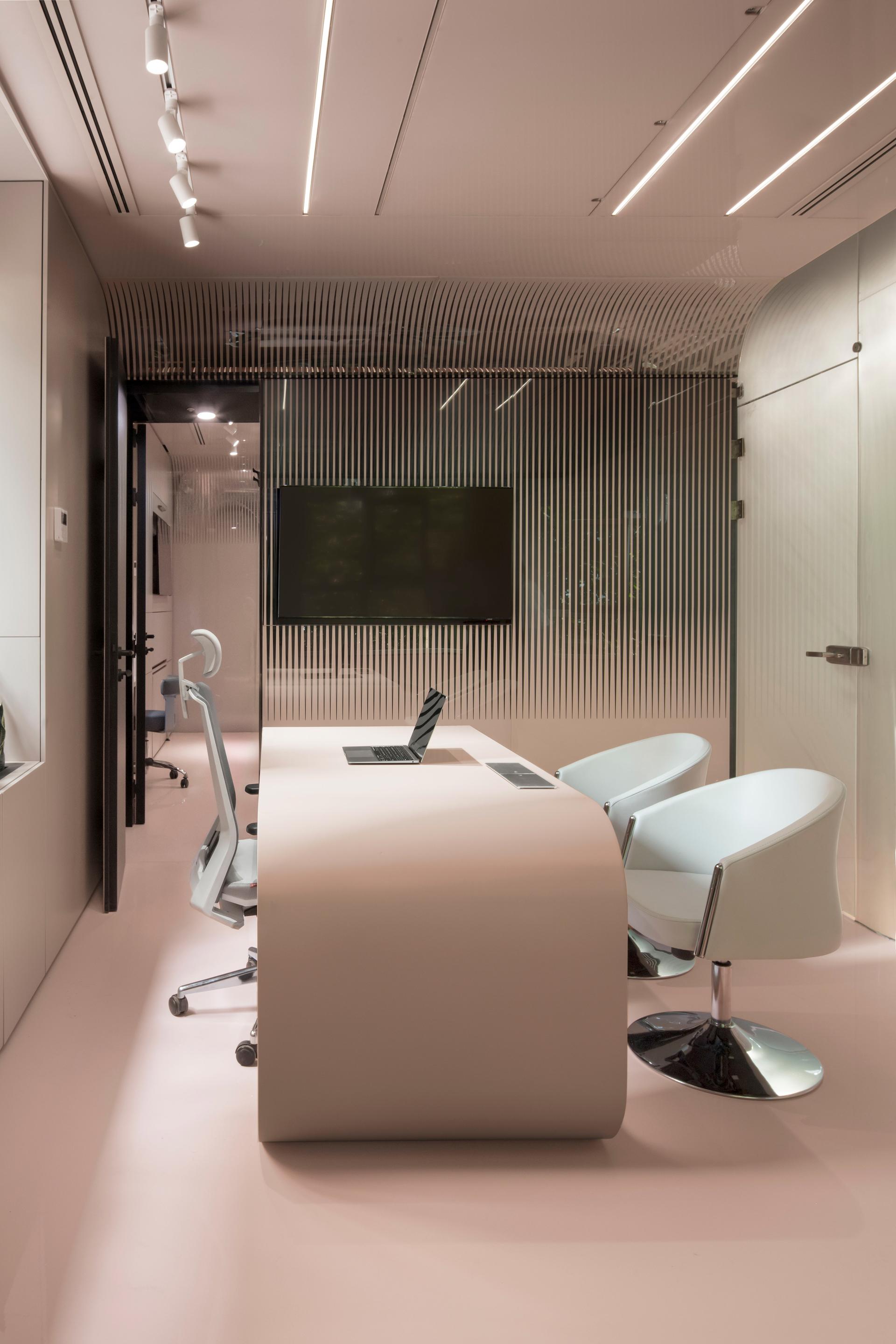 Baftar Dermatology Clinic - image 22