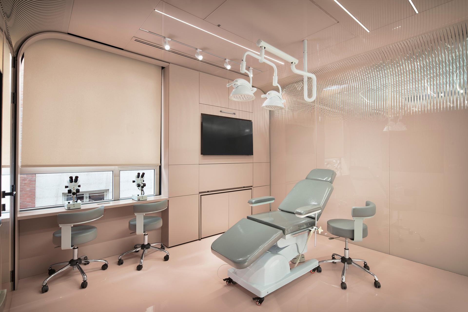 Baftar Dermatology Clinic - image 23