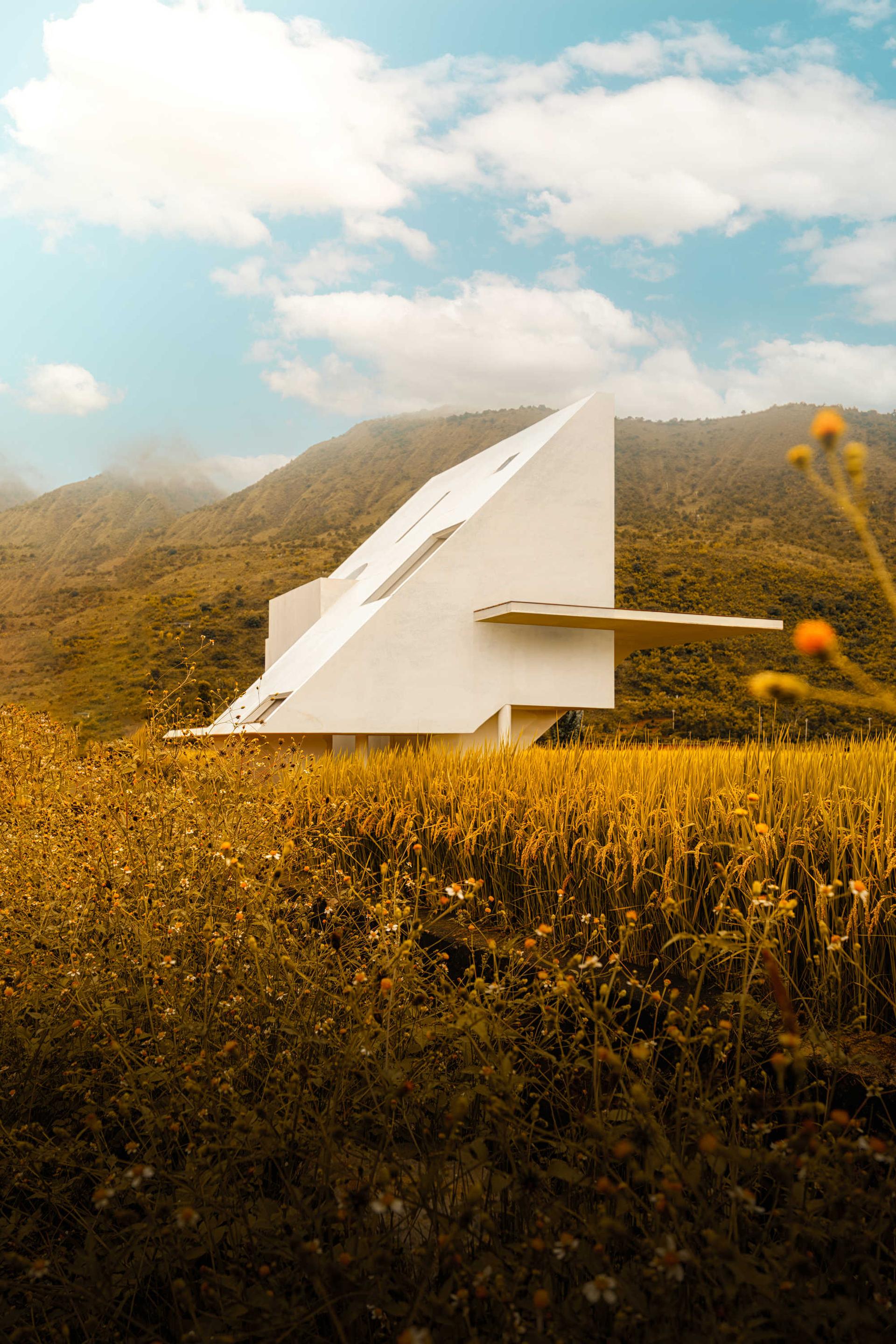 Concrete Pavilion –pumping station - image 3