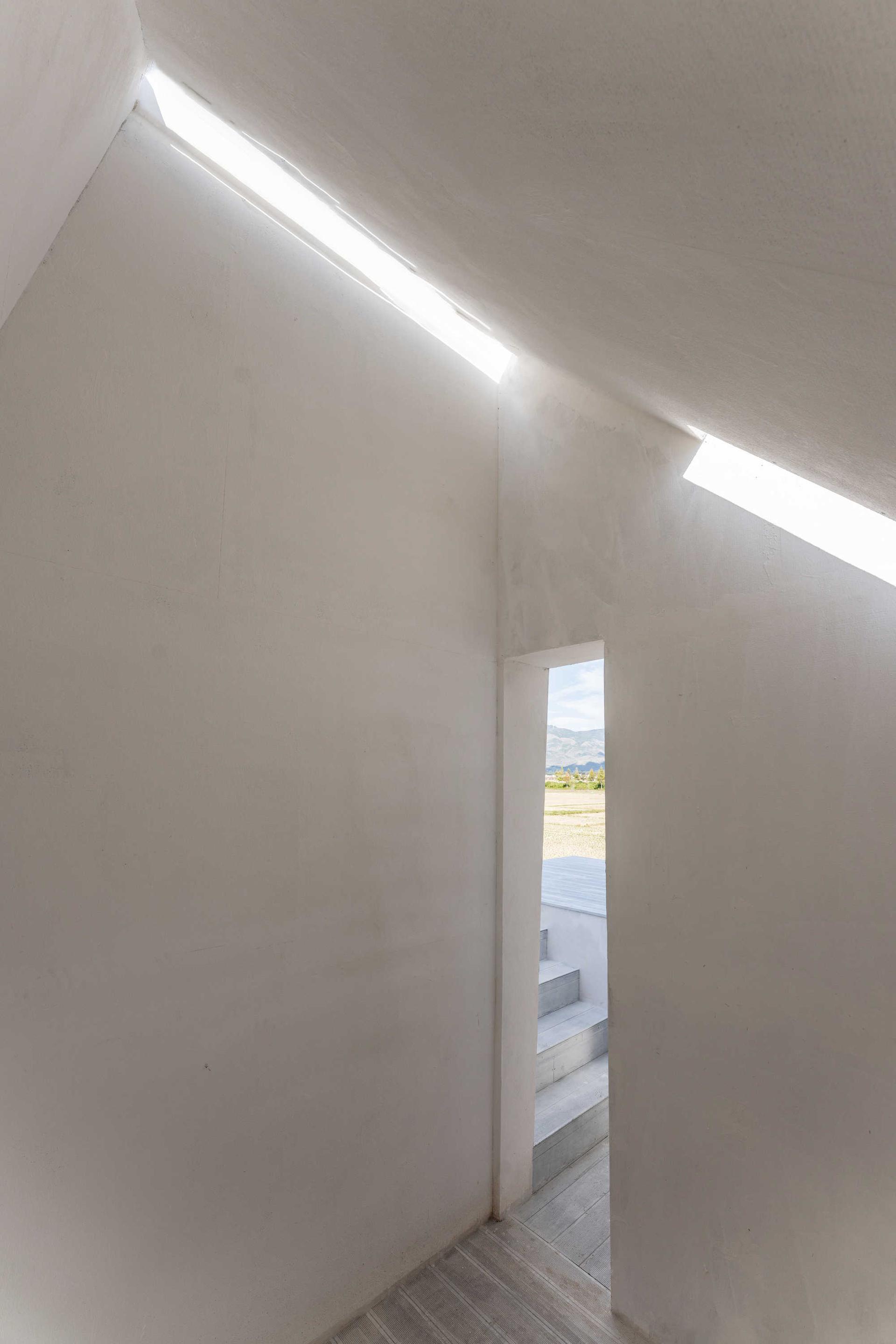 Concrete Pavilion –pumping station - image 9