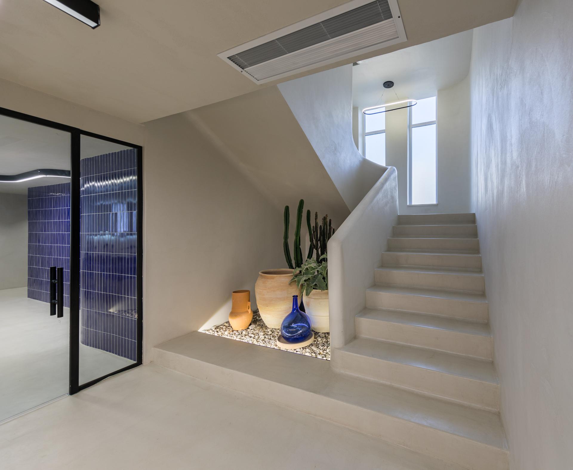 The Blue Line Apartment - image 18