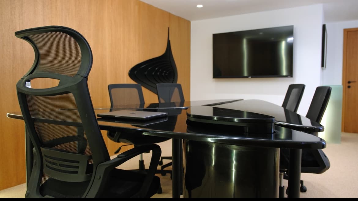 The Blue Line Apartment - image 26