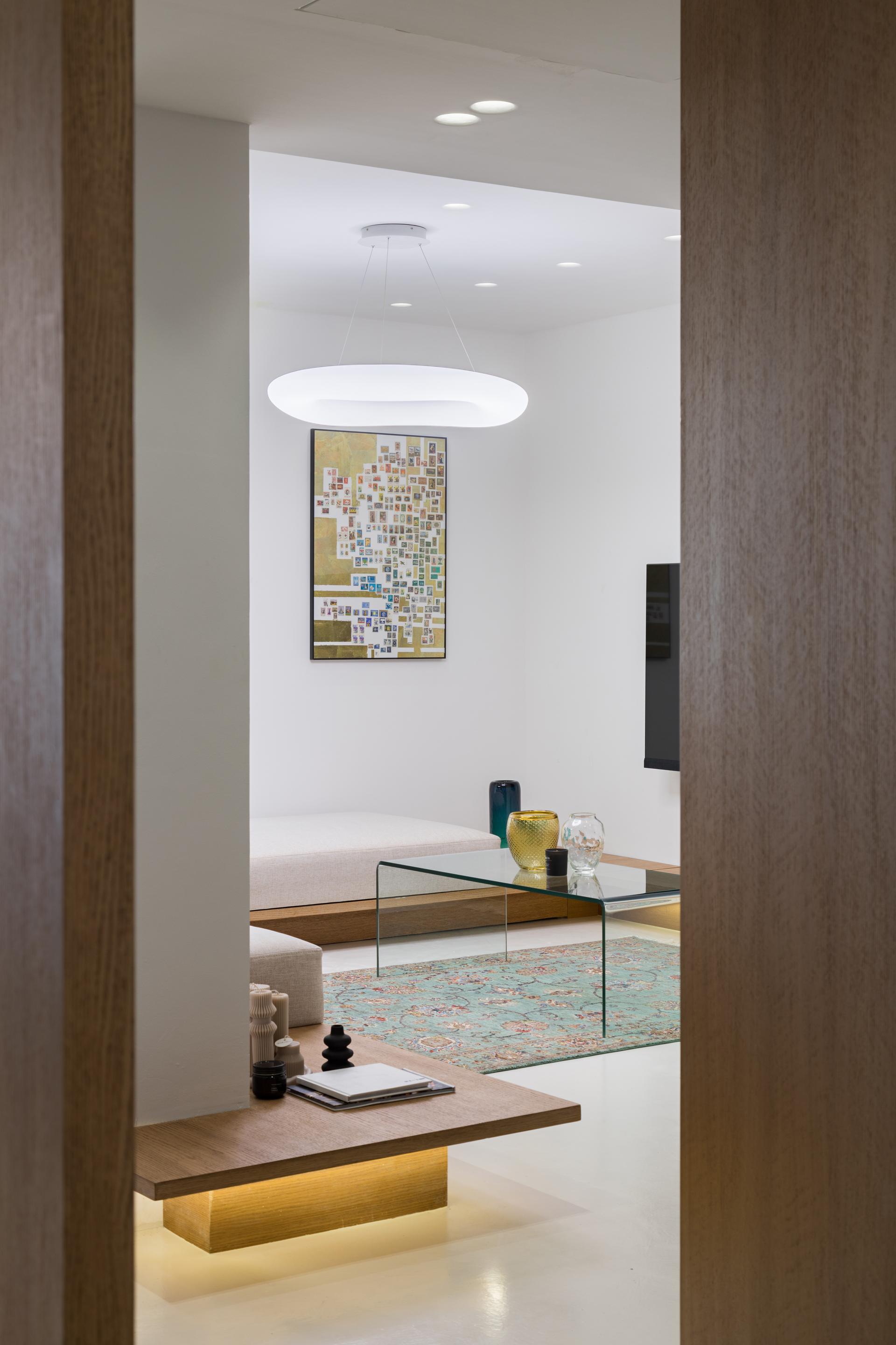 The Blue Line Apartment - image 39