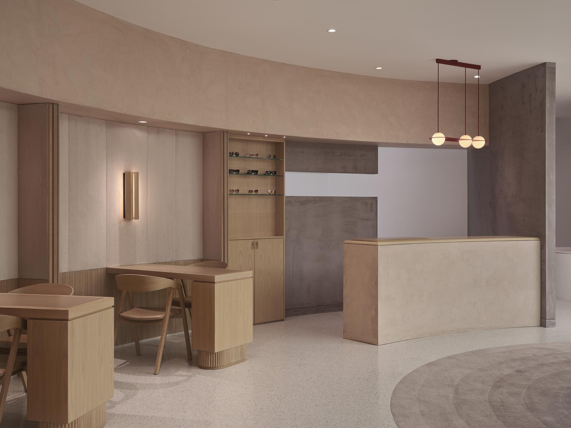 Karir Eyewear Boutique - image 6
