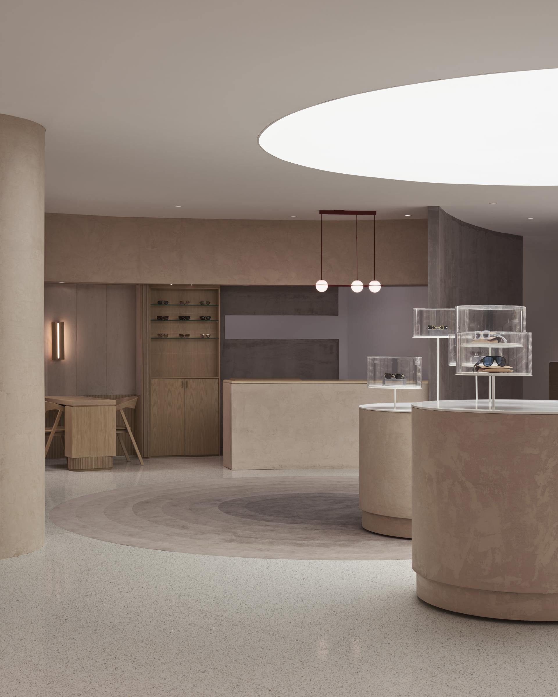 Karir Eyewear Boutique - image 7