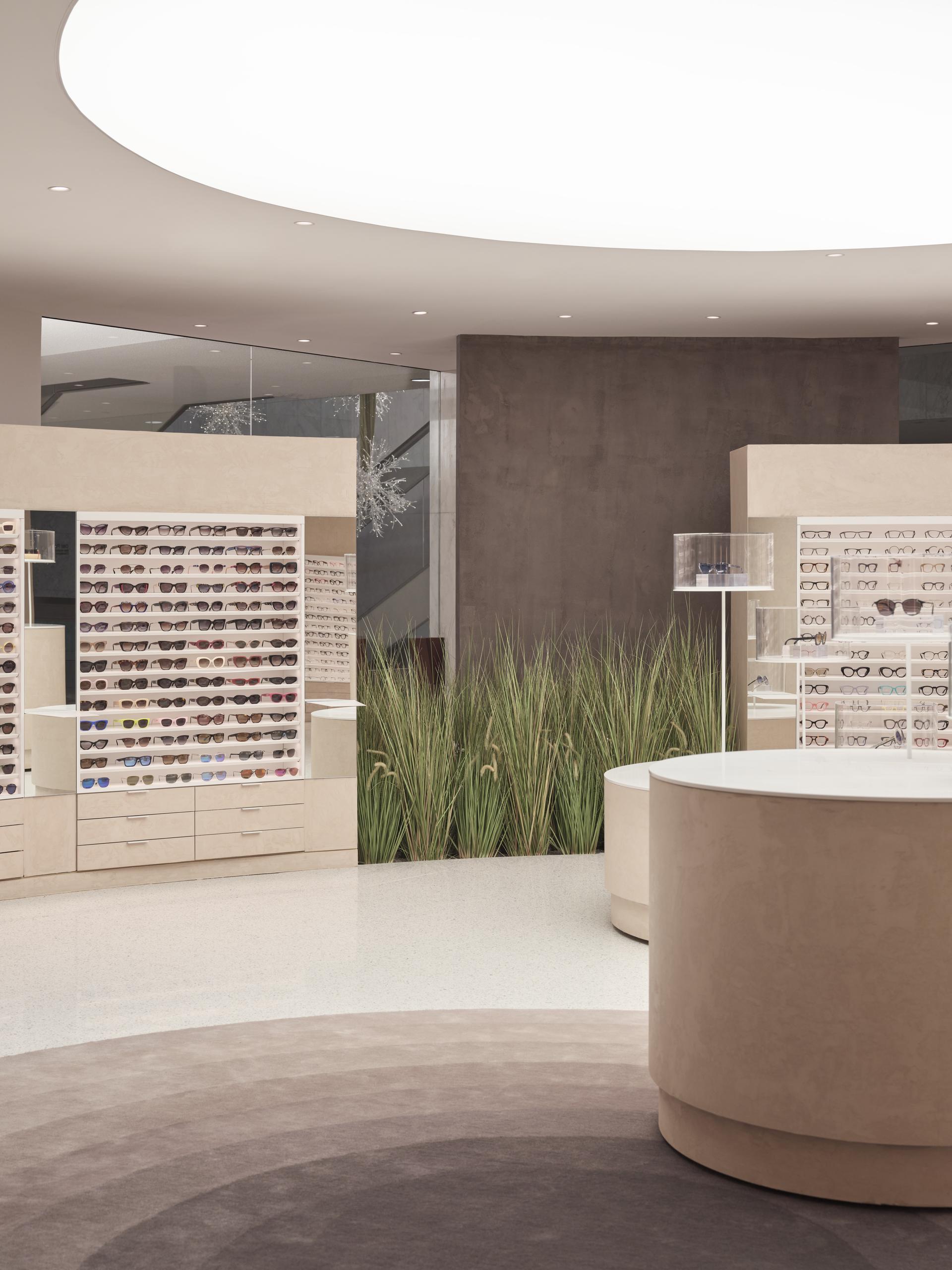 Karir Eyewear Boutique - image 13