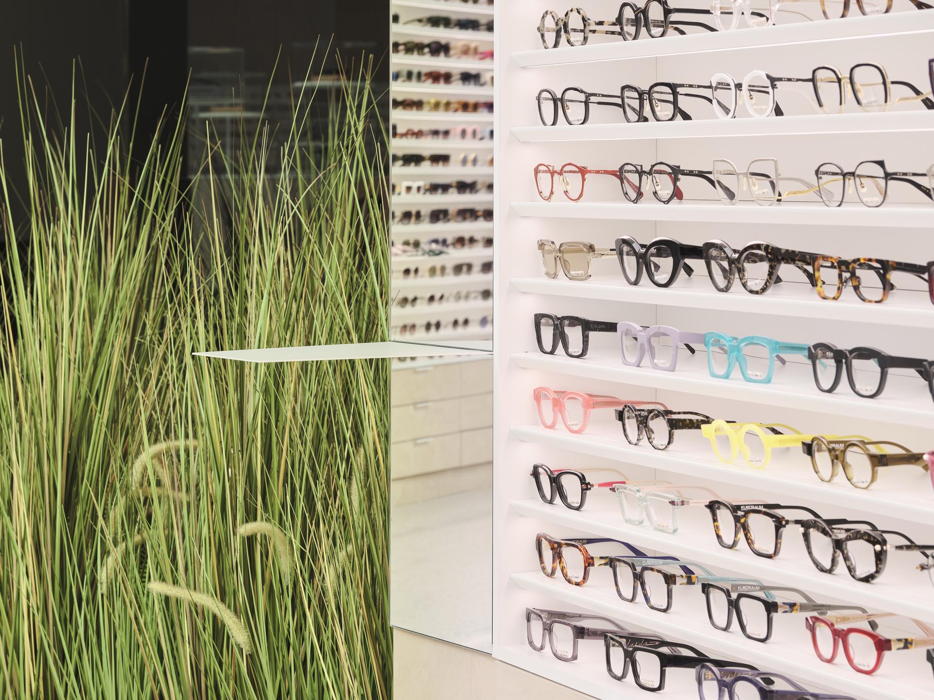Karir Eyewear Boutique - image 14