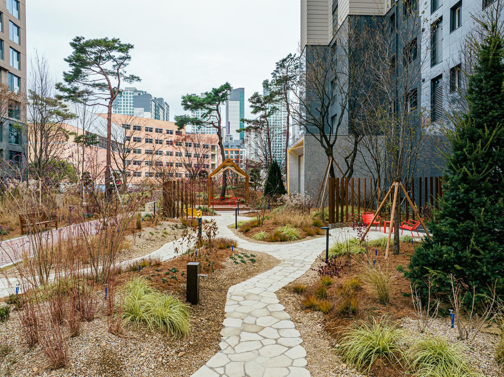 THE H Garden