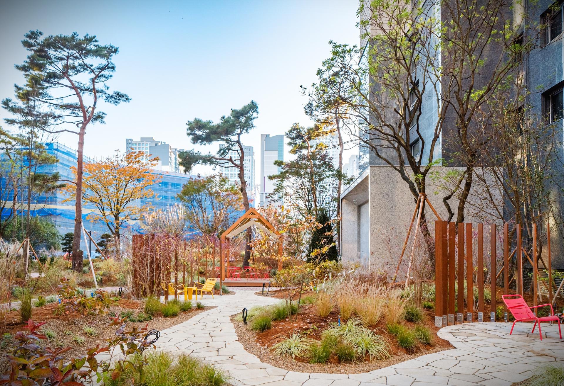 THE H Garden - image 2